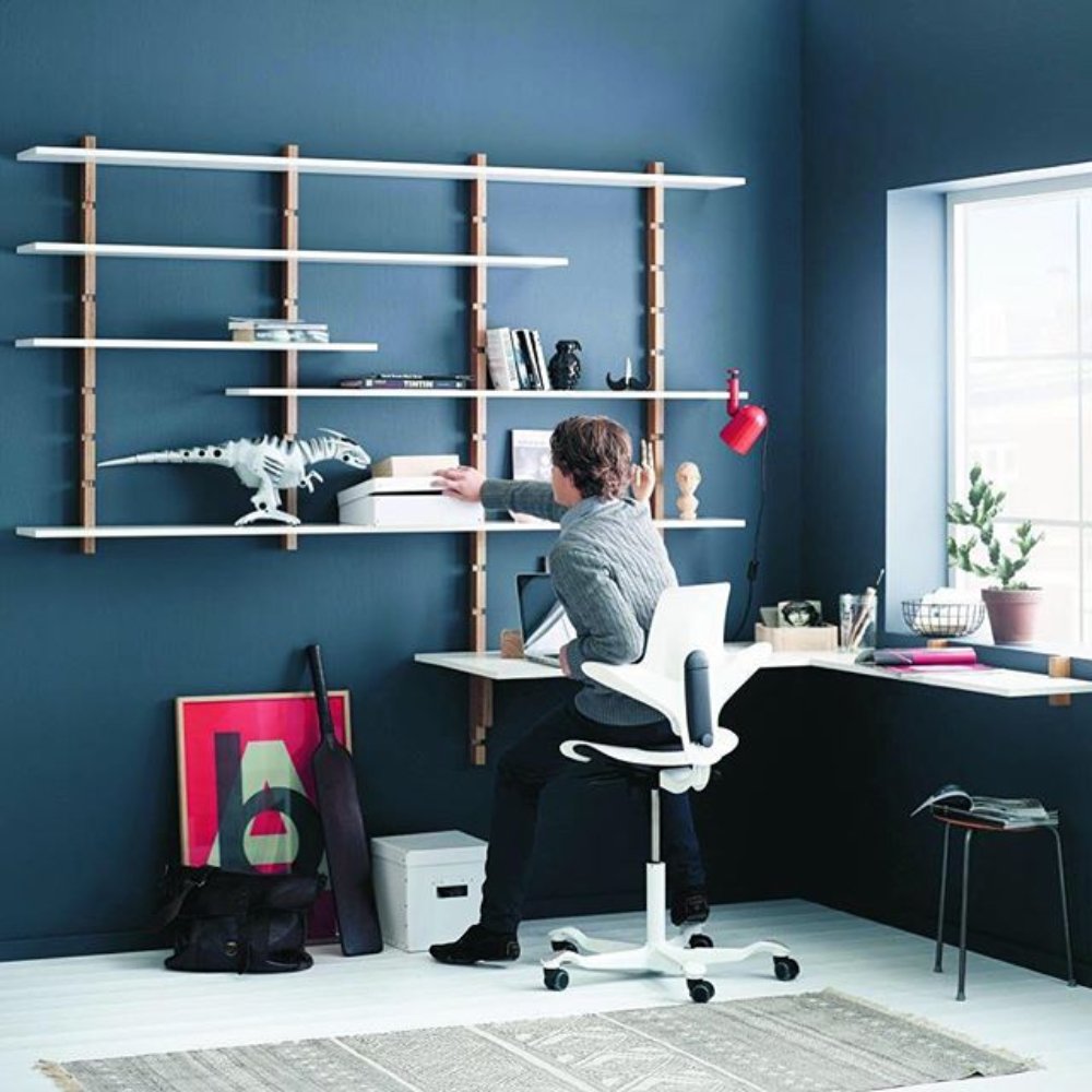 HÅG Capisco Puls 8020 Ergonomic Office Chair - Grey & Silver Mesh Back with Adjustable Height - Perfect for Home Office, Gaming & Workspace Comfort