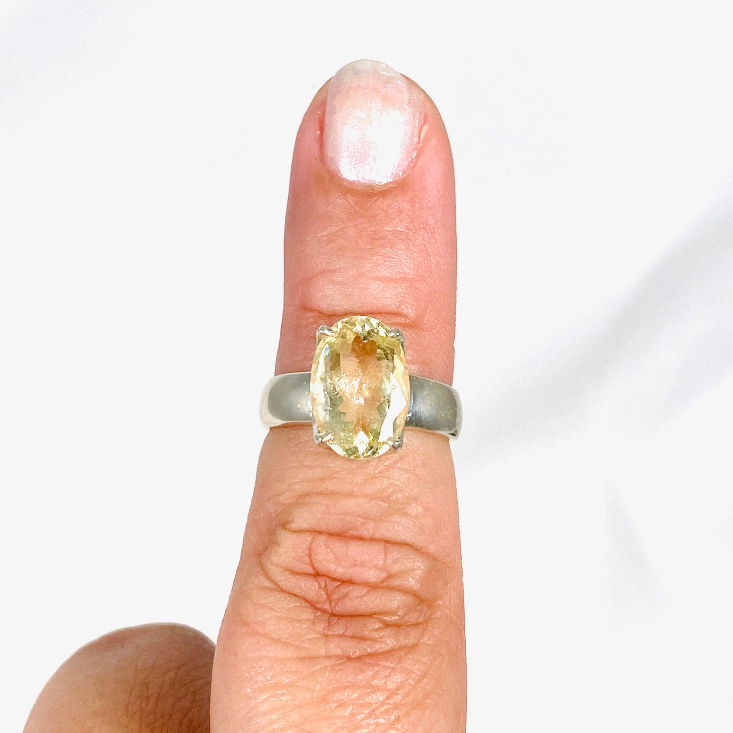 Heliodor Golden Beryl Faceted Oval Ring - Size 6.5 PRGJ324 - Elegant Jewelry for Women, Perfect for Weddings, Anniversaries & Special Occasions