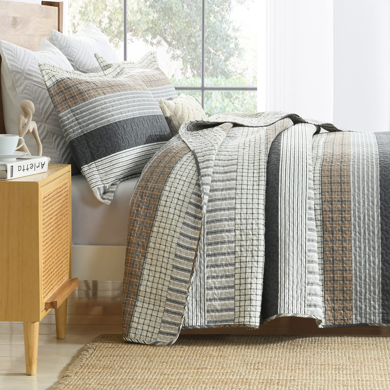 Finlonte King Size Quilt Set - 100% Cotton Reversible Lightweight Comforter, Grey Striped Farmhouse Bedding (3-Piece) - Perfect for All Seasons, Master Bedroom & Guest Room Decor