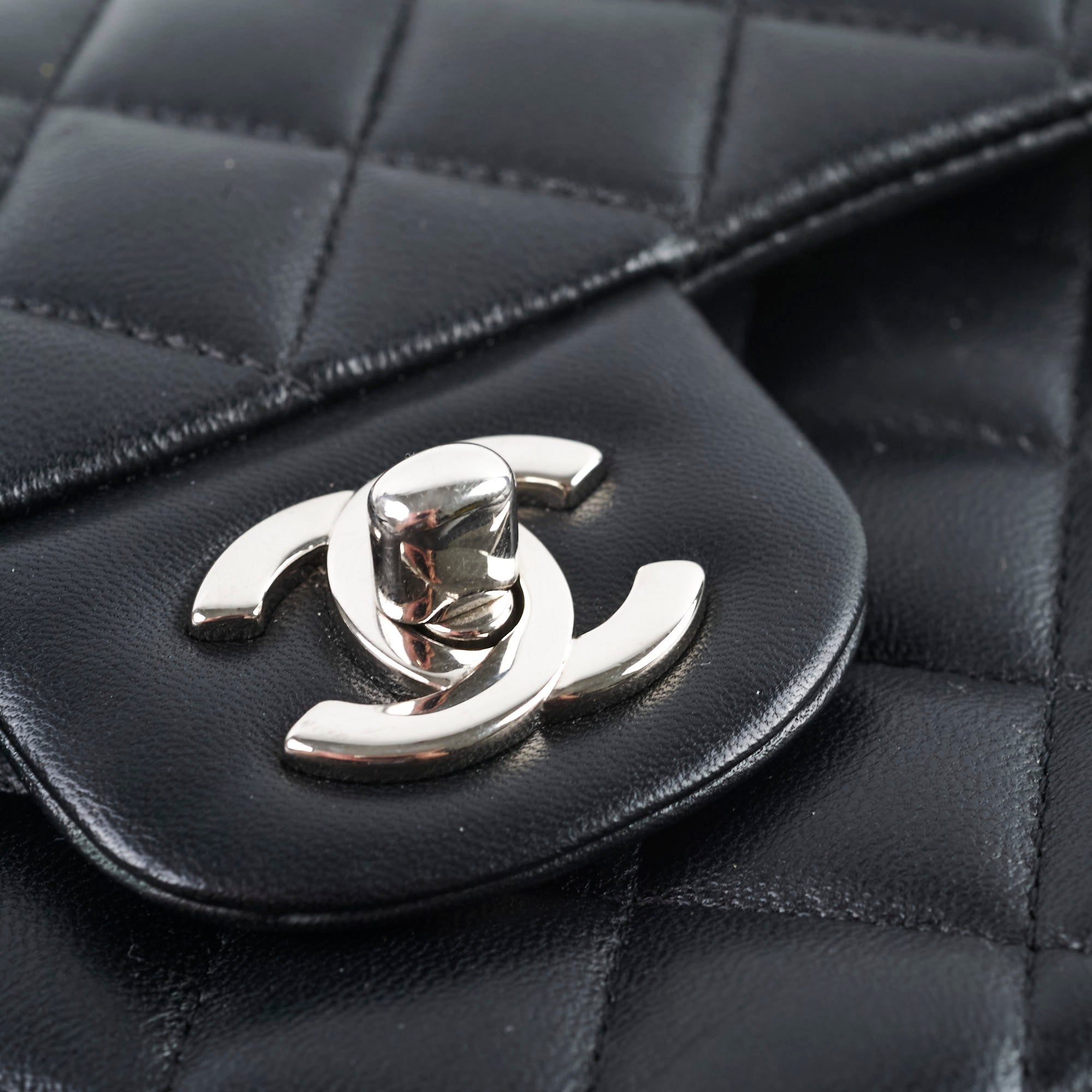 Chanel Small Double Classic Flap Bag Black Lambskin Leather 2021 Collection - Luxury Handbag for Women, Perfect for Evening Events & Special Occasions