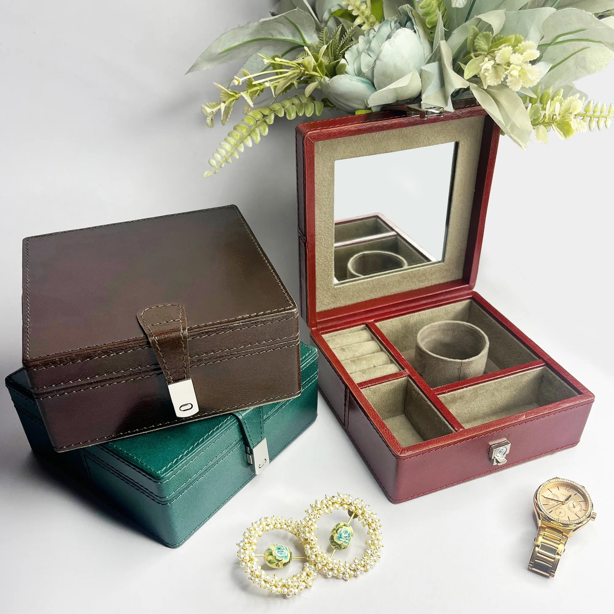 Divine Leather Jewelry Box with Soft Lining - Elegant Red Gift Box for Necklaces, Rings & Earrings - Perfect for Travel, Home Storage & Wedding Gifts