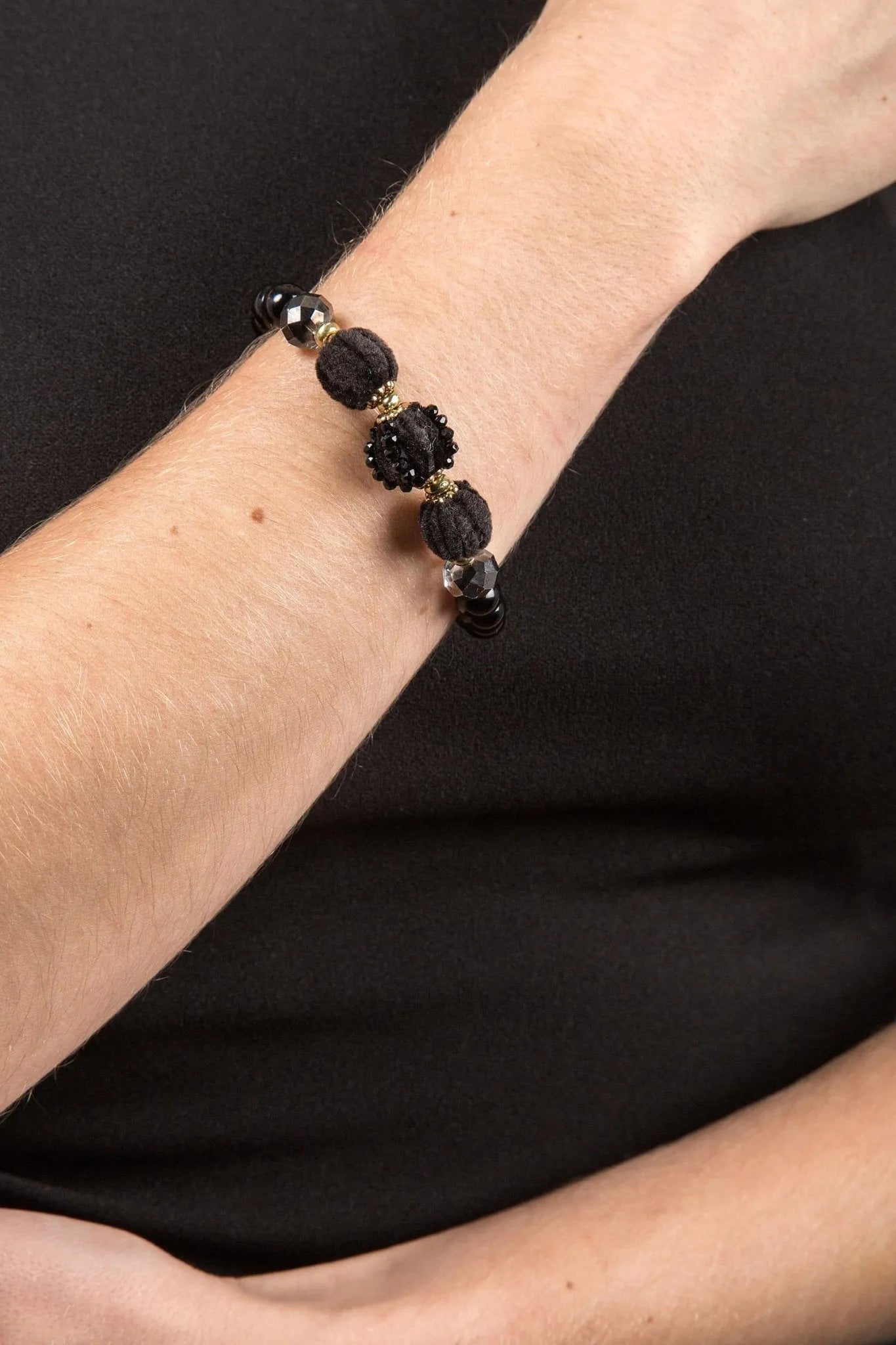 Multi Beaded Stretch Bracelet for Women - Adjustable Elastic Beaded Bracelets Set - Fashion Jewelry for Casual Wear, Parties & Gifts