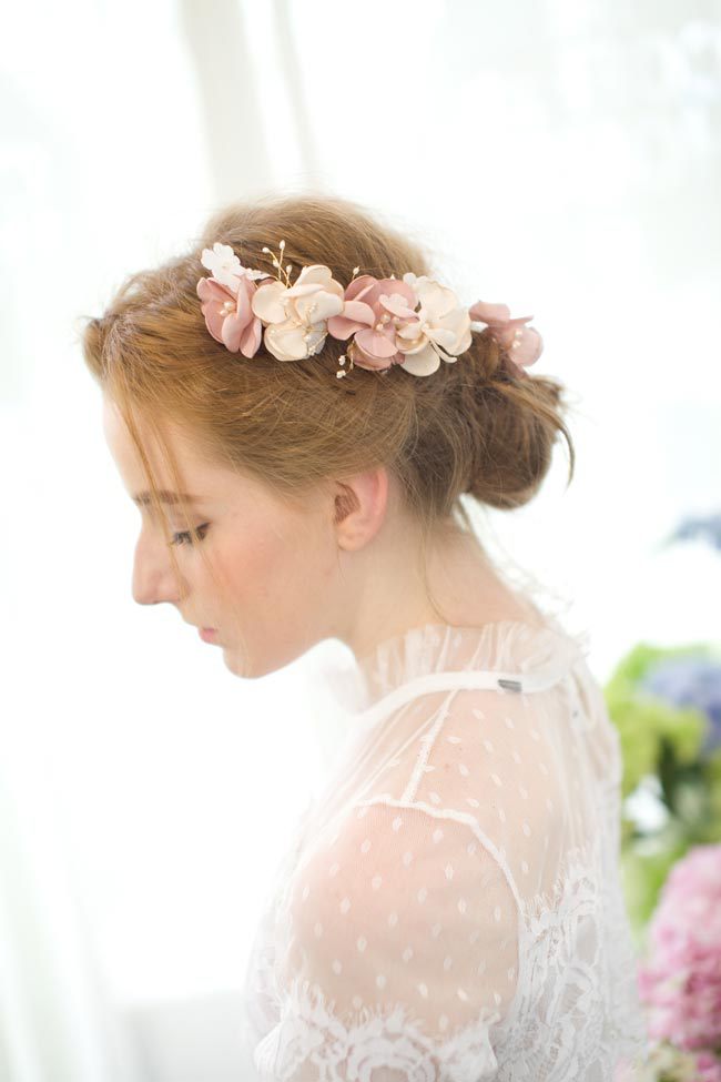 Elegant Bridal Pink Flower Hair Clip with Pearls - Perfect for Weddings, Prom, Parties & Special Occasions