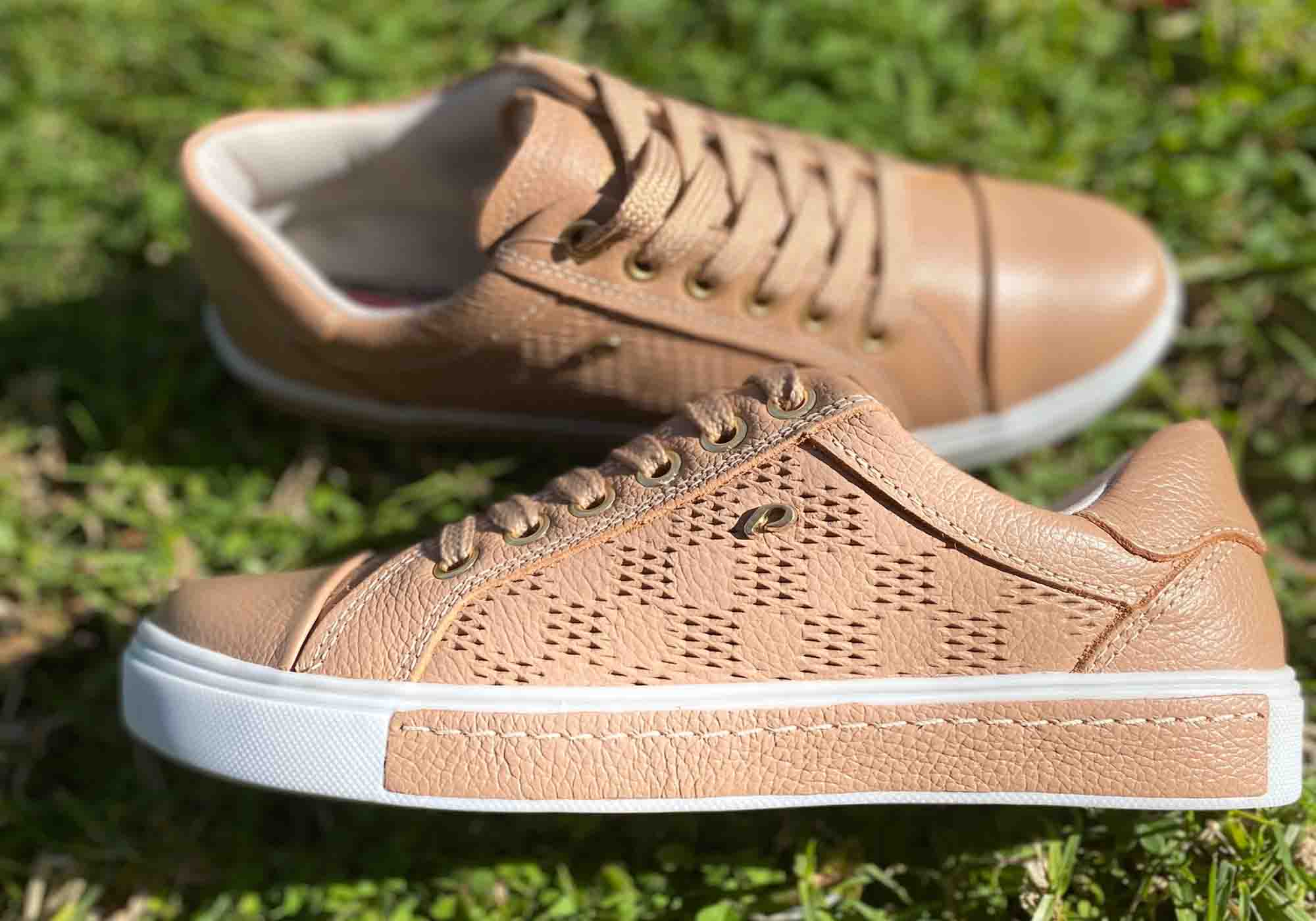 Pegada Micci Women's Comfortable Leather Casual Shoes - Handmade in Brazil - Perfect for Walking, Travel & Everyday Wear