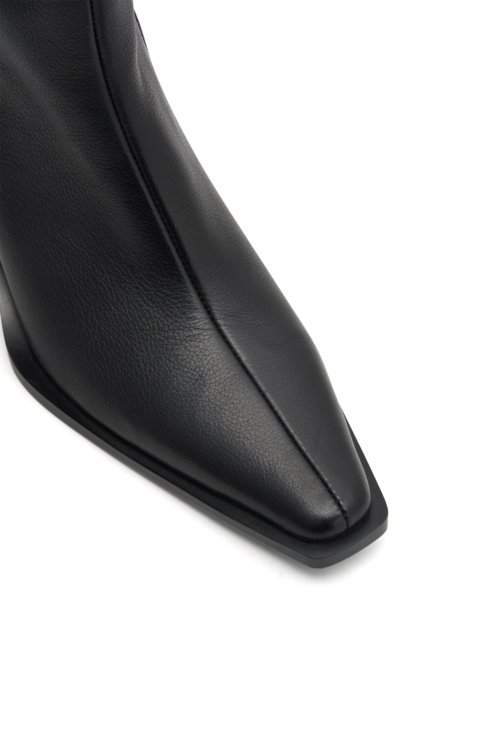 THE JEM BLACK BOOT - Stylish & Comfortable Women's Ankle Boots for Fall/Winter, Perfect for Casual Outfits, Office Wear & Night Out
