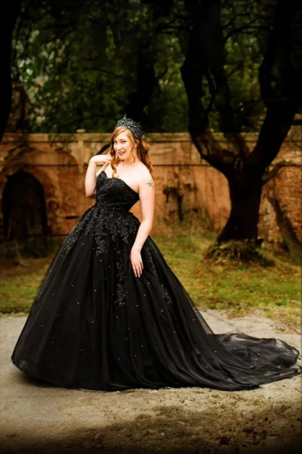 Elegant A-Line Crystals Tulle Sweetheart Long Black Wedding Dress TD0005 - Perfect for Bridal, Evening Gala, and Formal Occasions