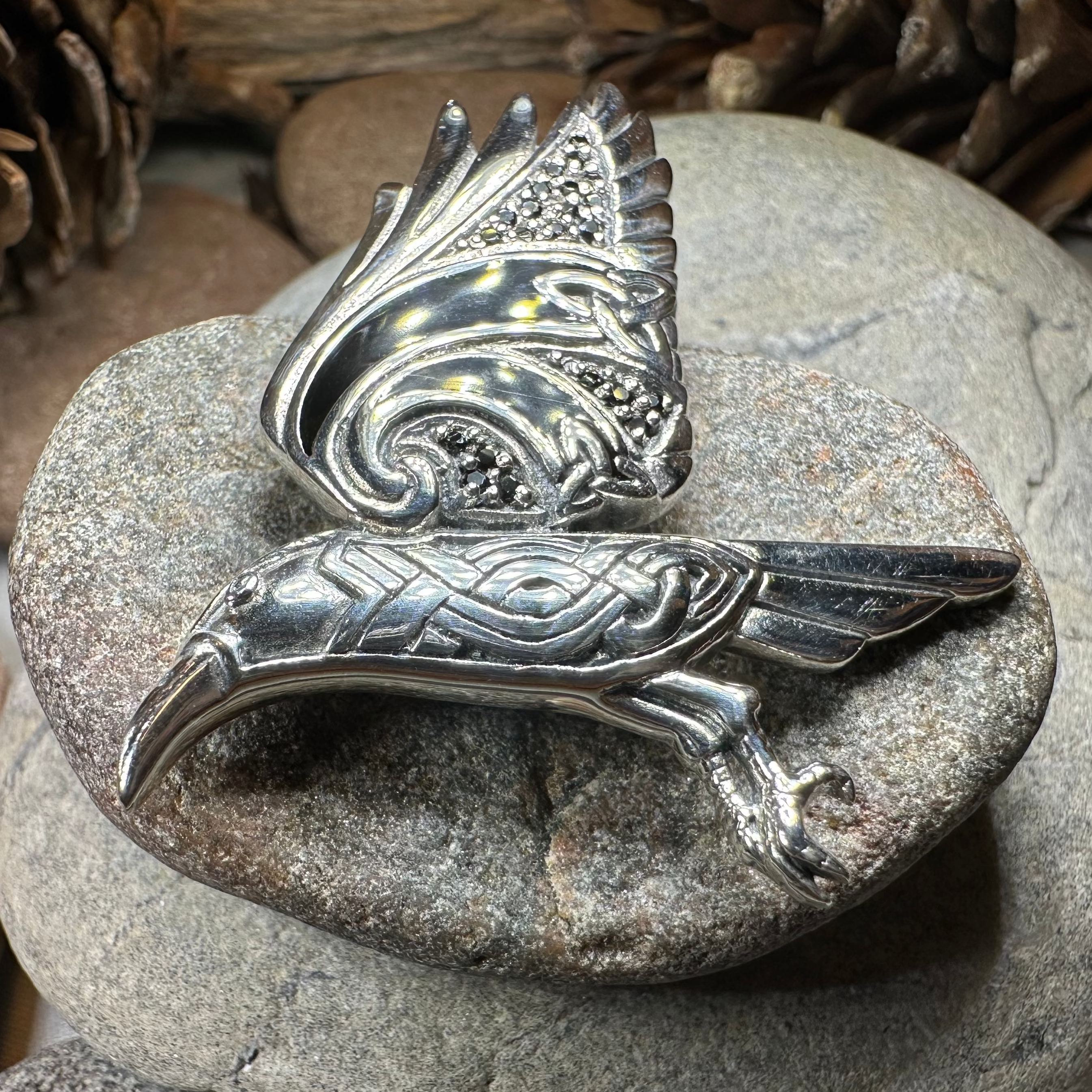 Celtic Raven Necklace - Ashild Viking Jewelry for Women, Handmade Norse Pagan Pendant with Adjustable Chain - Perfect for LARP, Cosplay, and Medieval Fashion