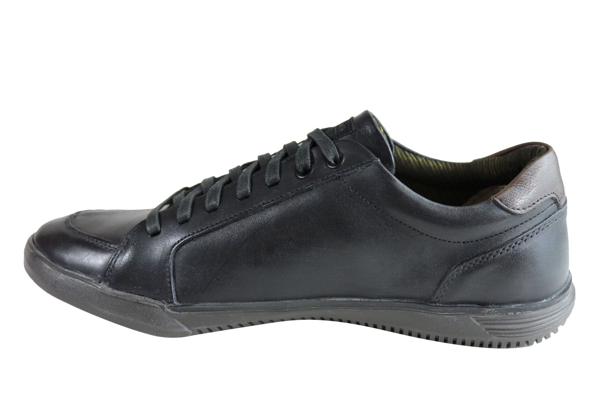 Ferricelli Fabian Men's Leather Lace-Up Casual Shoes - Handcrafted in Brazil - Perfect for Office, Dating & Everyday Wear
