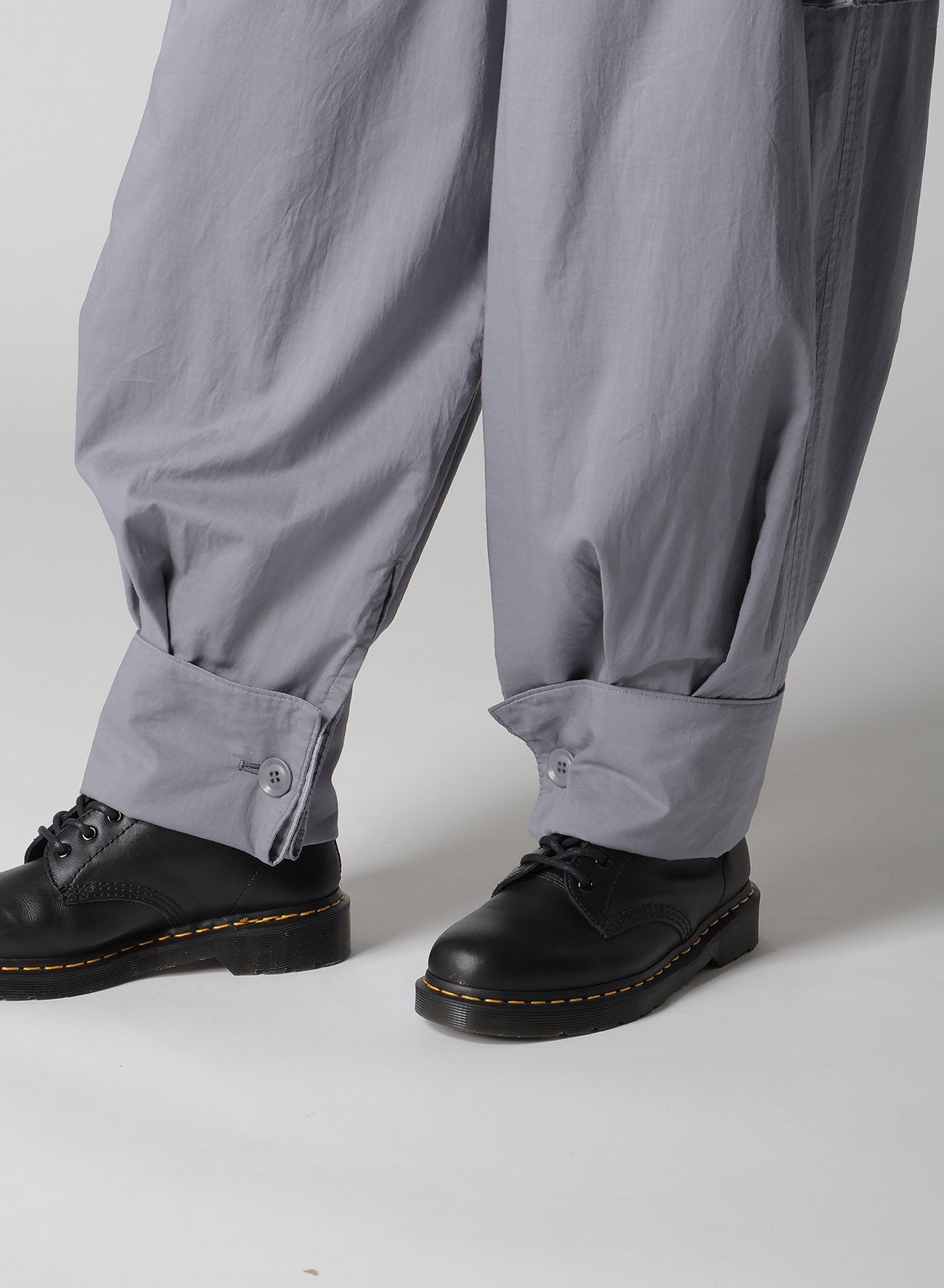 **Cotton Lawn Garment Dye Khem Cuffs Cargo Pants - Comfortable & Stylish Men's Workwear for Outdoor & Casual Wear**
