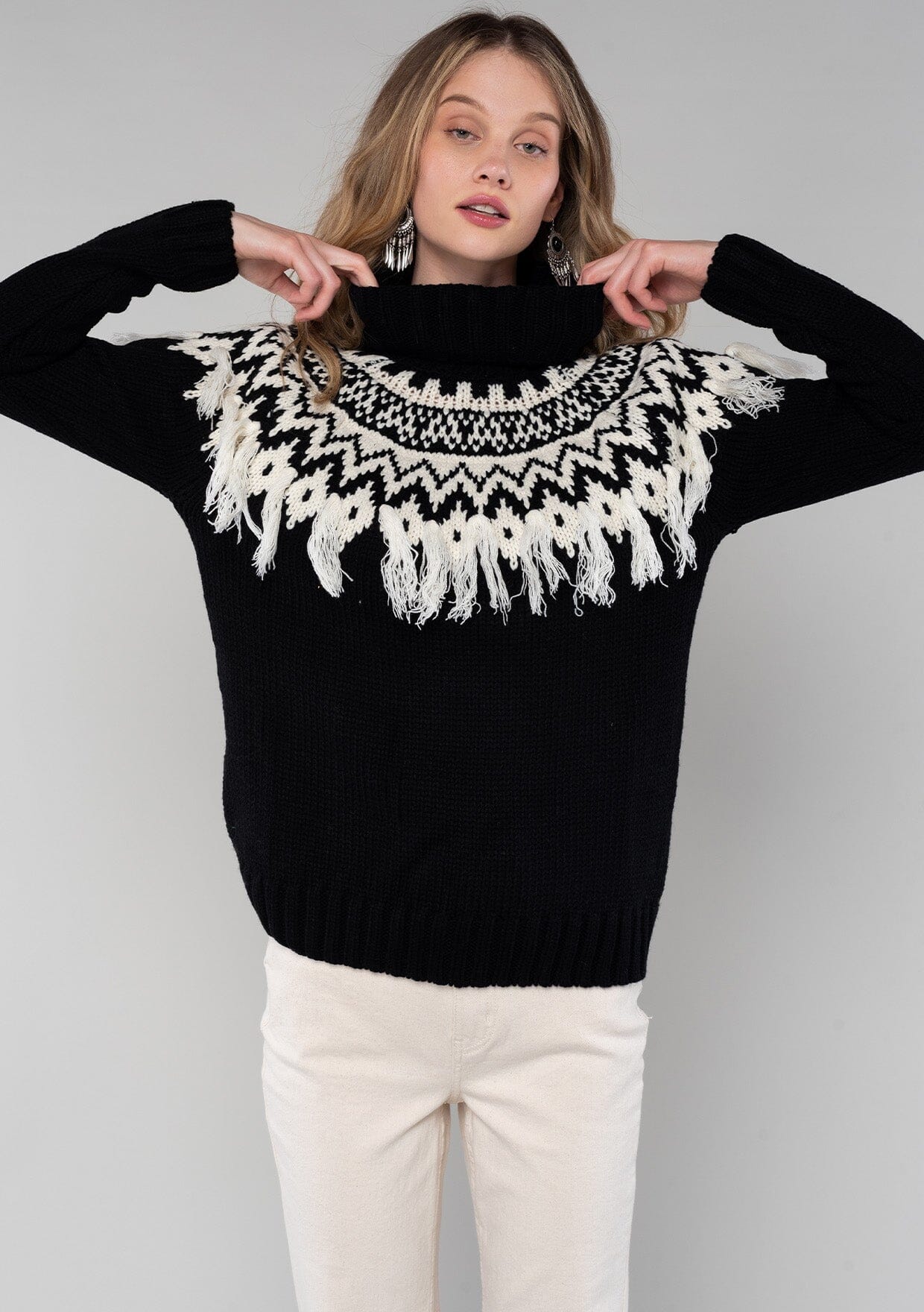Black/Ivory