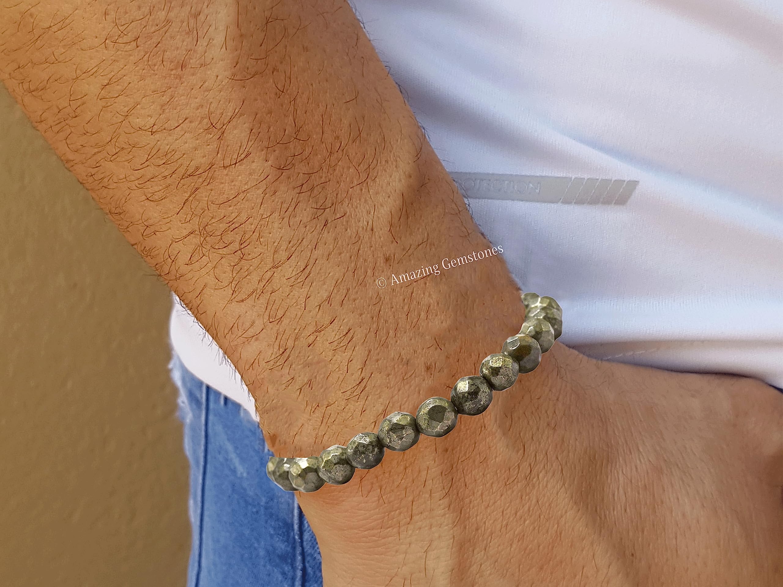 Pyrite Healing Bracelet for Women & Men - Adjustable Chakra Protection Crystal Beaded Bracelet with Faceted Stones - Spiritual Meditation Jewelry Gift for Christmas, Yoga, Energy Healing & Daily Wear