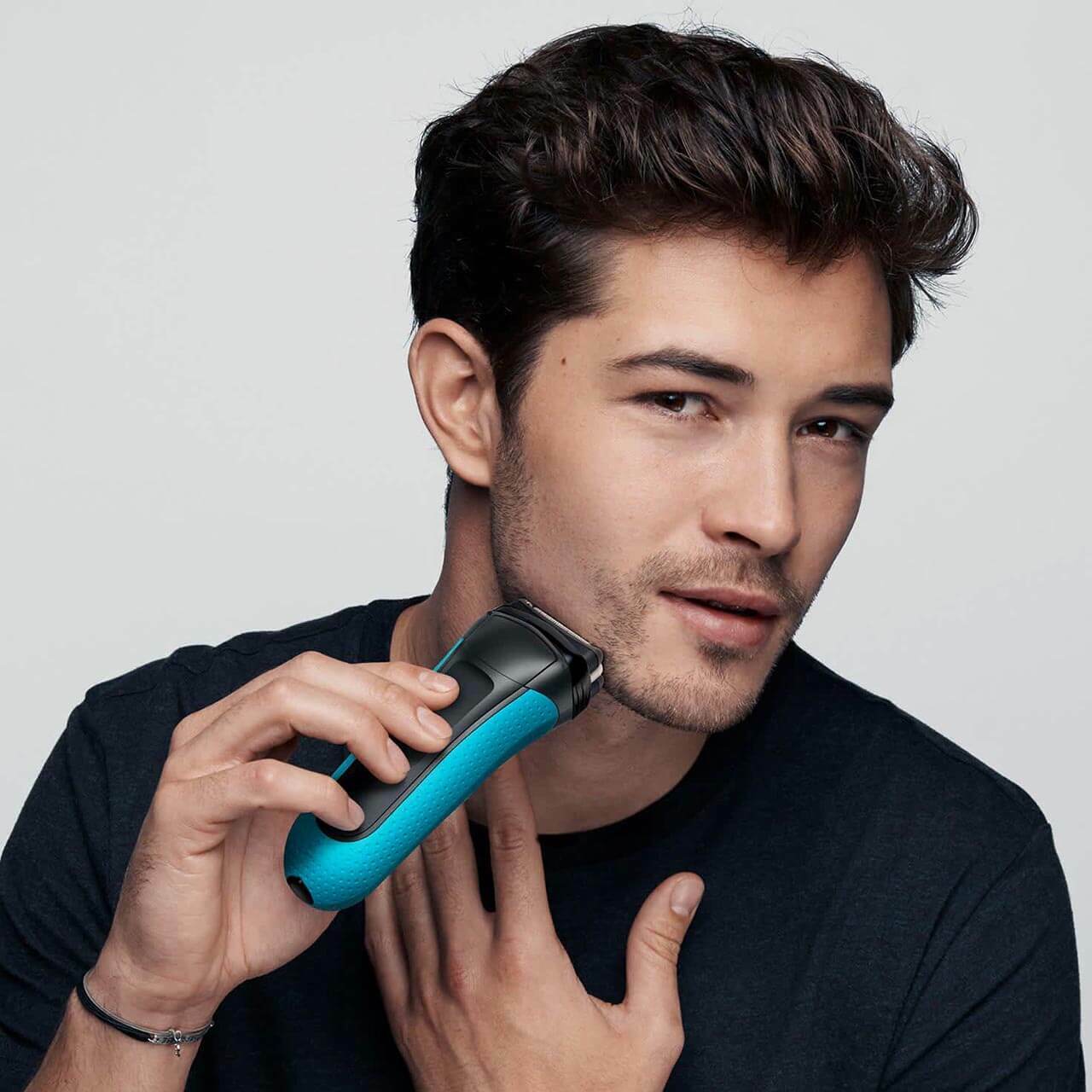 Braun Series 3 ProSkin 3040s Electric Shaver for Men - Wet & Dry Cordless Razor with Precision Trimmer - Perfect for Travel, Home & Gym Use