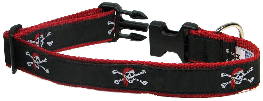 Skull & Crossbones Dog Collar for Medium & Large Dogs - 1.25 Inch Wide Adjustable Pet Collar - Punk Rock Gothic Style for Halloween, Cosplay & Everyday Walk