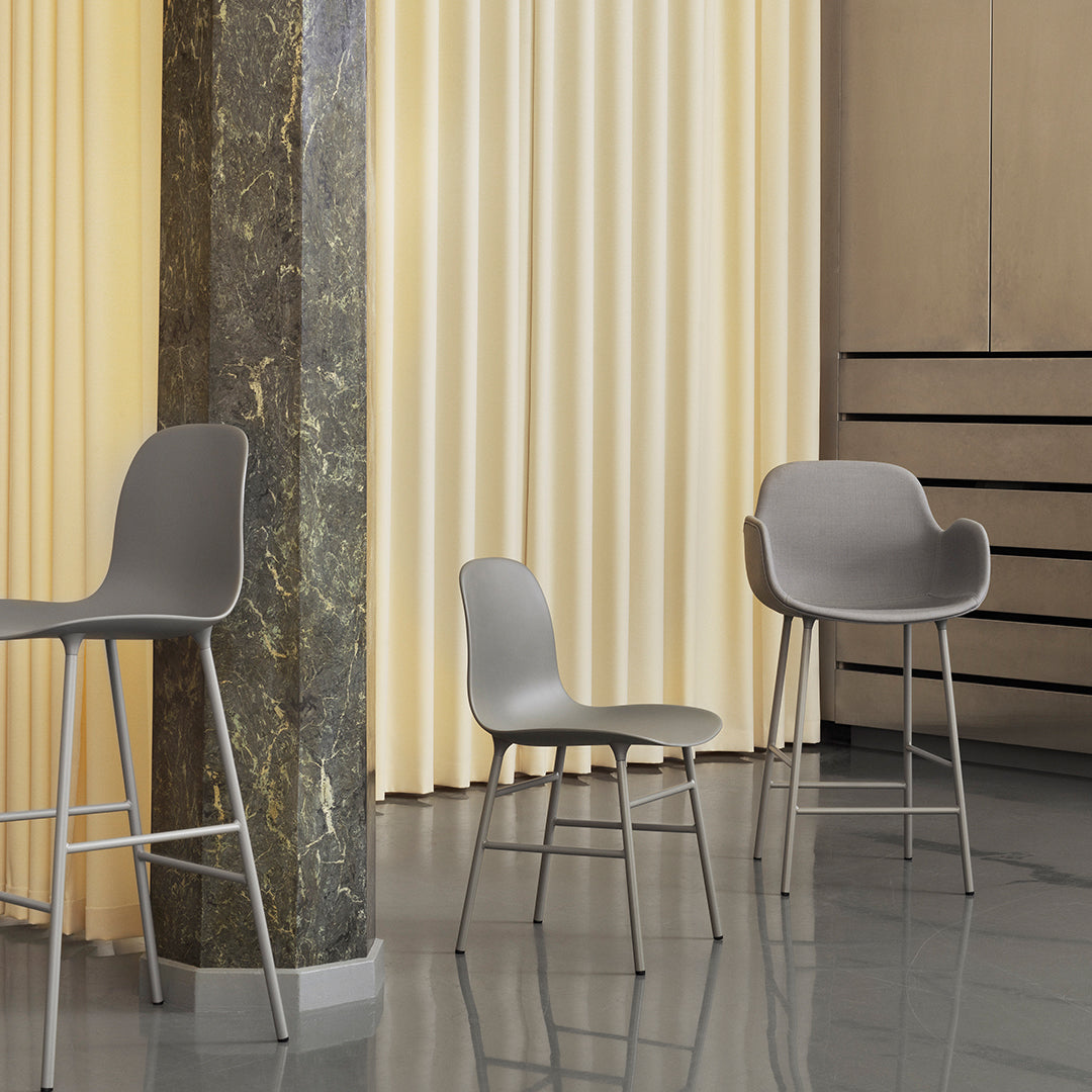 Modern Form Chair with Sturdy Metal Legs - Ergonomic Design for Home, Office & Dining Room Comfort