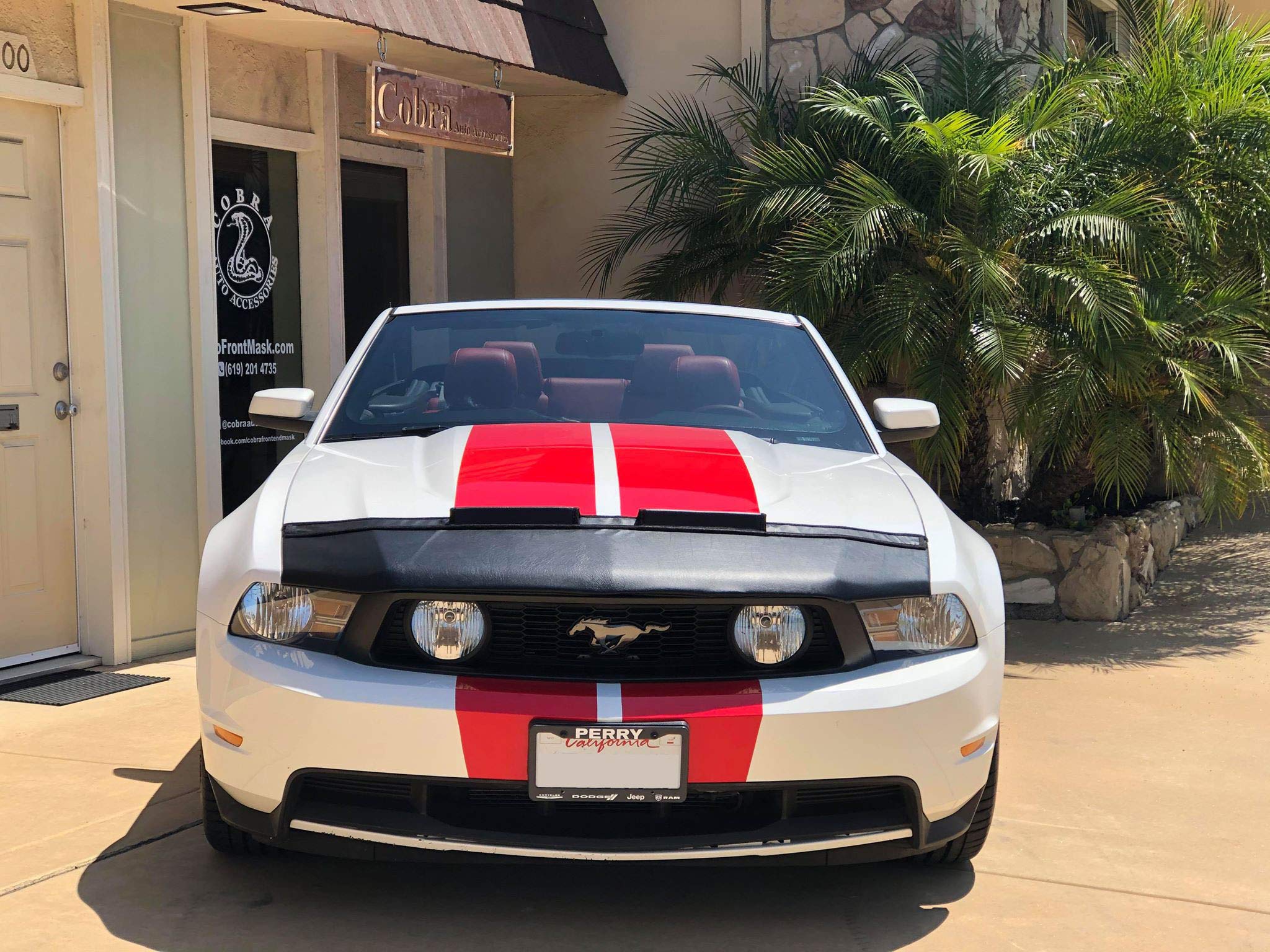 Ford Mustang GT 2009-2012 Car Hood Bonnet Bra - Protective Cover for Front Hood, Perfect for Road Trips & Car Shows