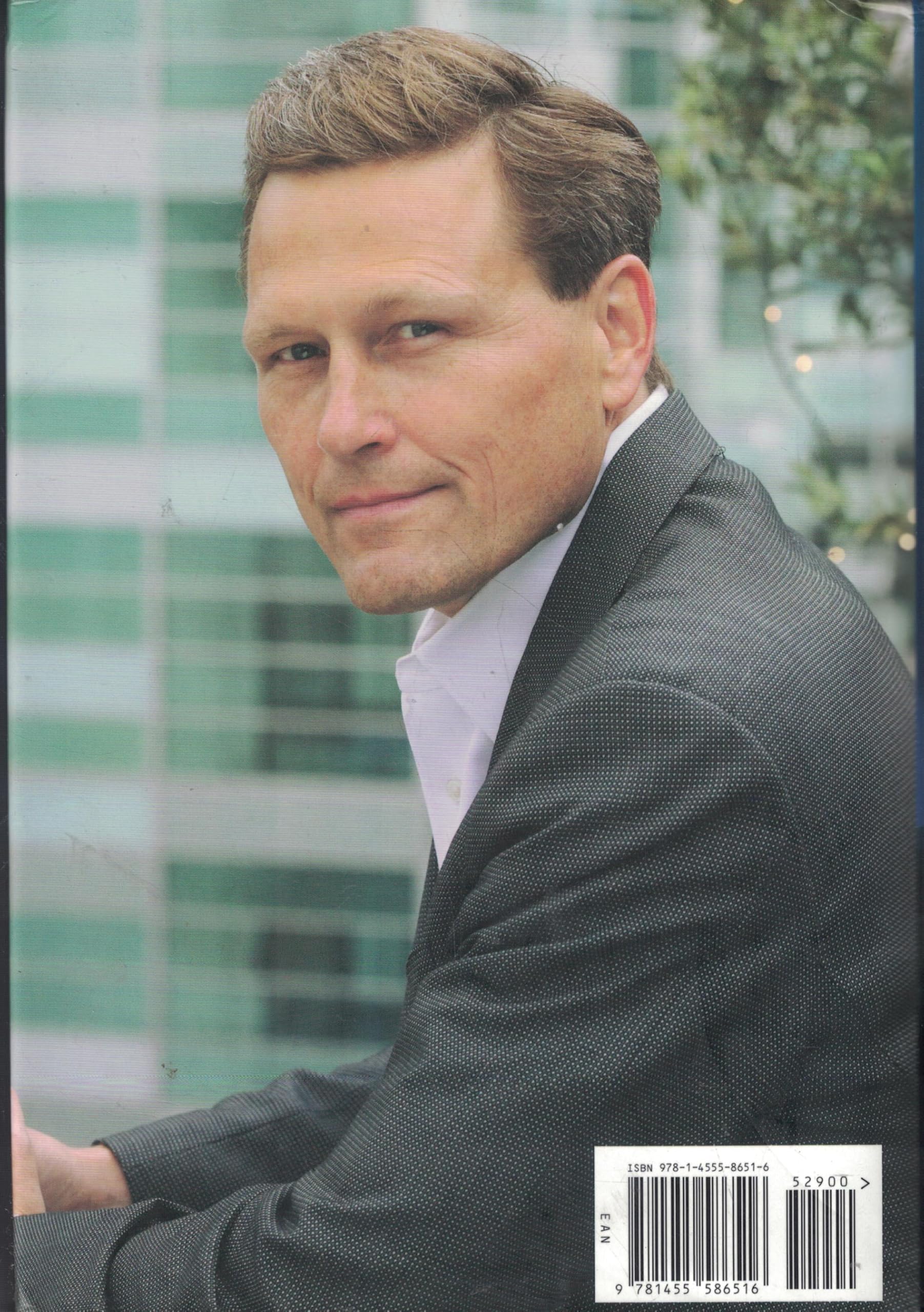 No Man's Land - John Puller Series Thriller Novel by David Baldacci | Military Suspense Book for Adults | Perfect for Vacation Reading & Book Club Discussions