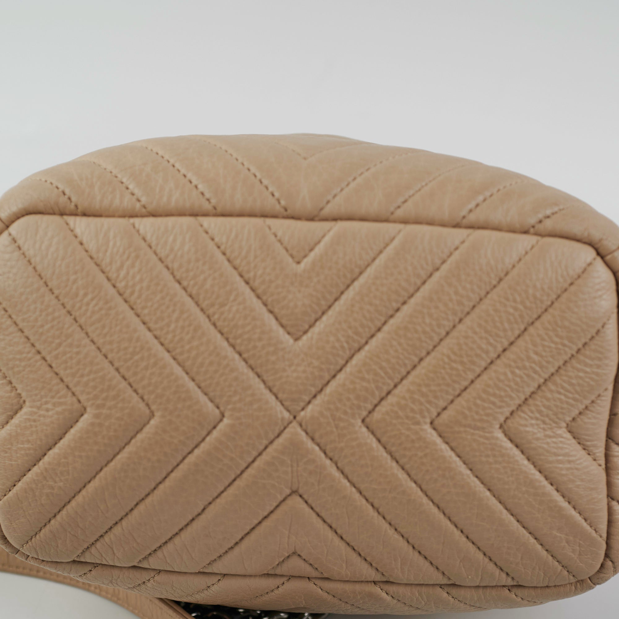 Chanel Chevron Beige Quilted Leather Bucket Bag - Luxury Designer Handbag for Women, Perfect for Everyday Use & Special Occasions
