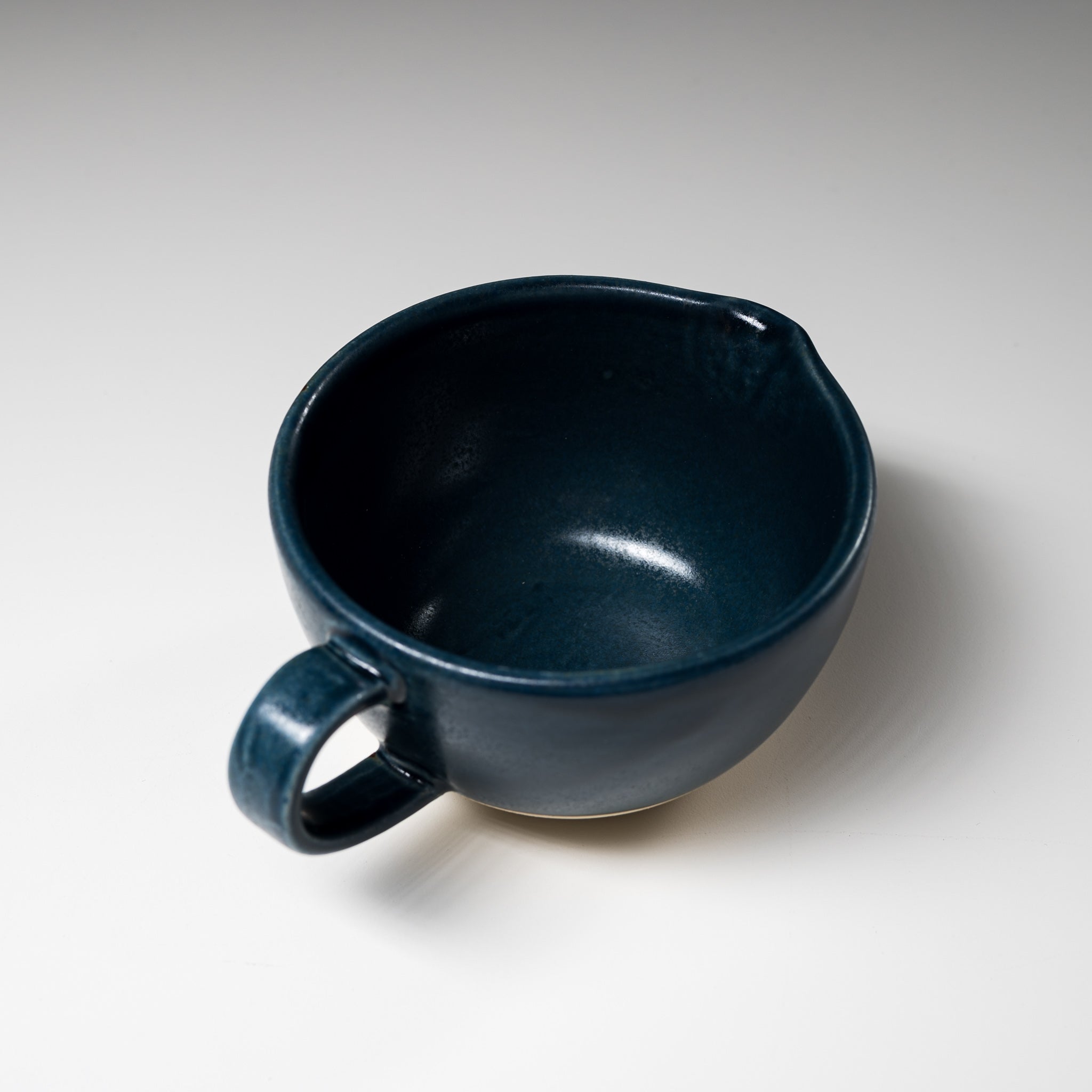 Premium Mino Bunzan Matcha Pouring Bowl - Traditional Japanese Ceramic Navy Blue Tea Bowl for Matcha Whisking & Serving | Perfect for Japanese Tea Ceremony, Home Decor & Gift