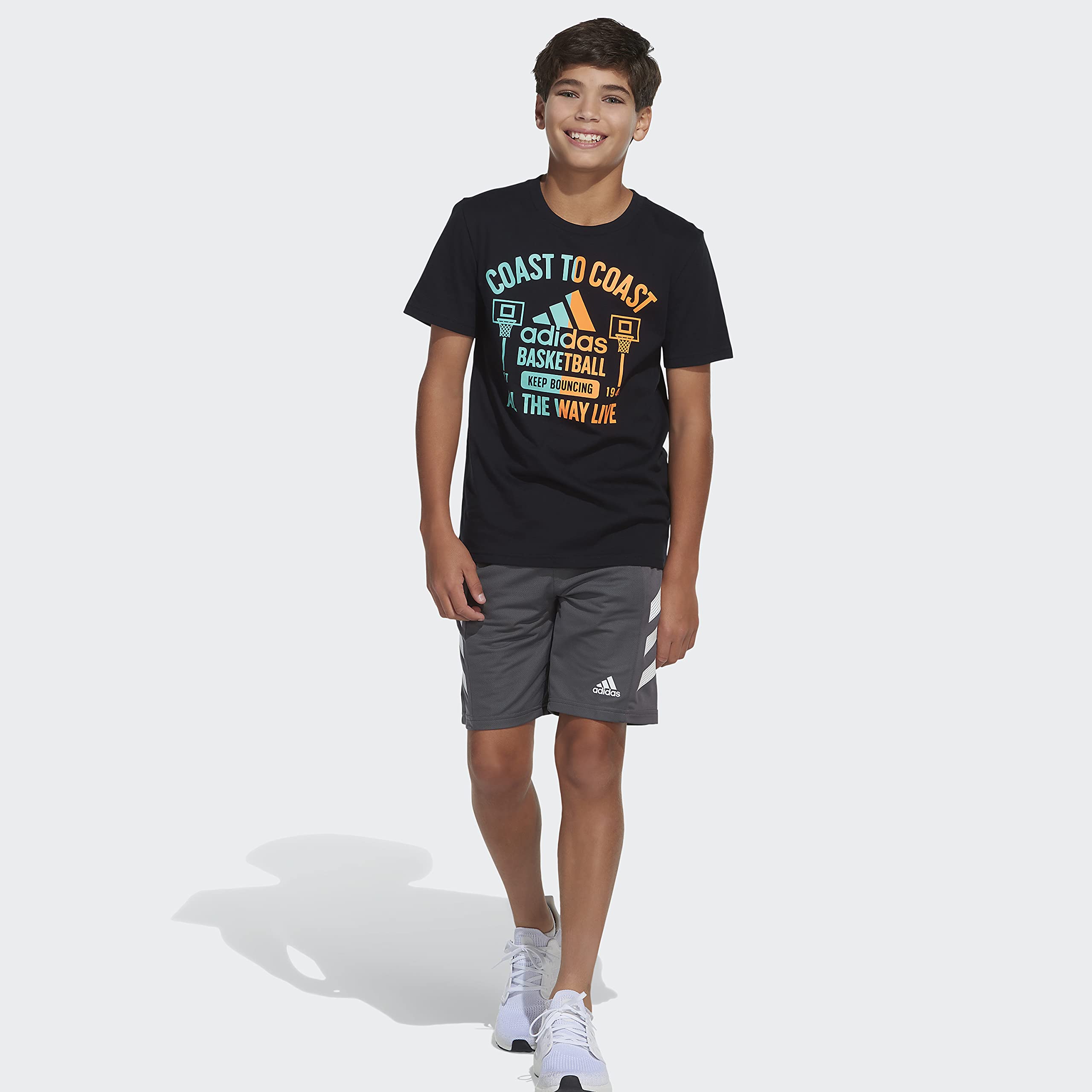 Adidas Boys Short Sleeve Graphic Tee T-Shirt - Game Ball Black Design - 2-4T US Size - Casual Wear & Playtime Outfit for Toddlers
