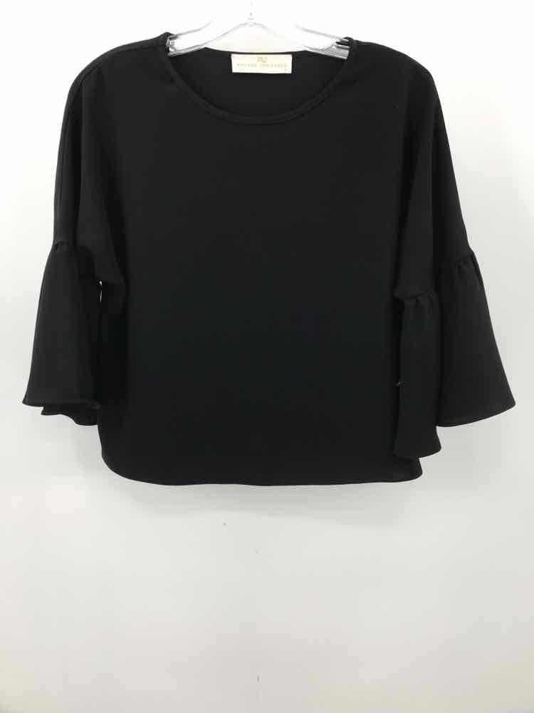 Pre-Owned Amanda Uprichard Black Long Sleeve Blouse Size Small | Vintage Designer Top for Women | Perfect for Office Wear, Date Nights & Special Occasions