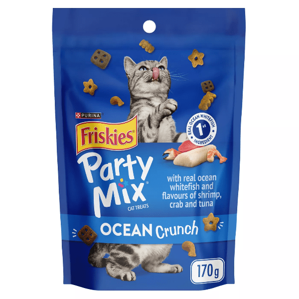 Friskies Party Mix Ocean Crunch Cat Treats - Healthy Seafood Flavor Snacks for Cats - Perfect for Training, Rewards & Playtime
