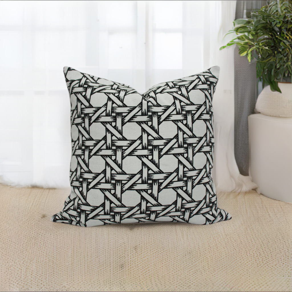 Black and White Woven Pillow - Soft Decorative Throw Pillow for Couch, Bed, Sofa - Perfect for Living Room, Bedroom, and Home Decor