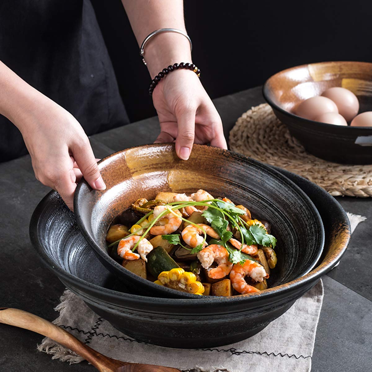 Modern Ceramic Salad Bowl - Ethnic Style Pasta & Soup Bowl Set - Large Serving Dish for Cereal, Pasta & Salads - Perfect for Family Dinners & Entertaining