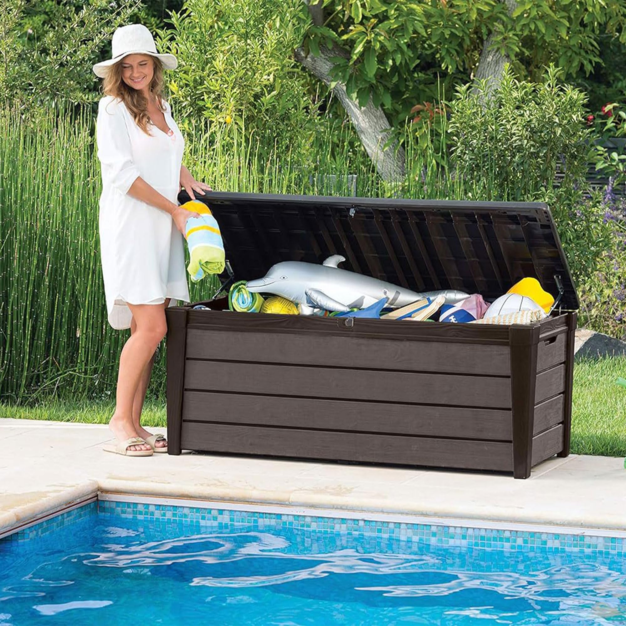 Keter 120-Gallon Outdoor Storage Deck Box - Lockable Waterproof Plastic Container Bench for Patio, Backyard & Garden | Weatherproof Organizing Solution for Cushions, Toys & Gardening Tools (Brown Brushwood Design)