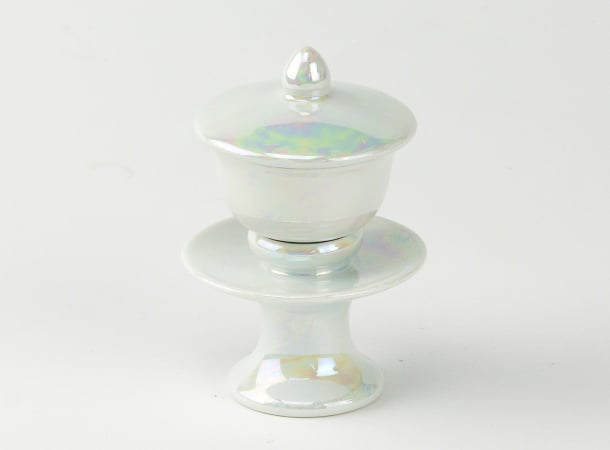 SGI Soka Gakkai Buddhist Altar Set - Porcelain Pearl White Butsudan for Home Worship & Meditation | Perfect for Buddhist Altars, Home Shrines & Spiritual Practice