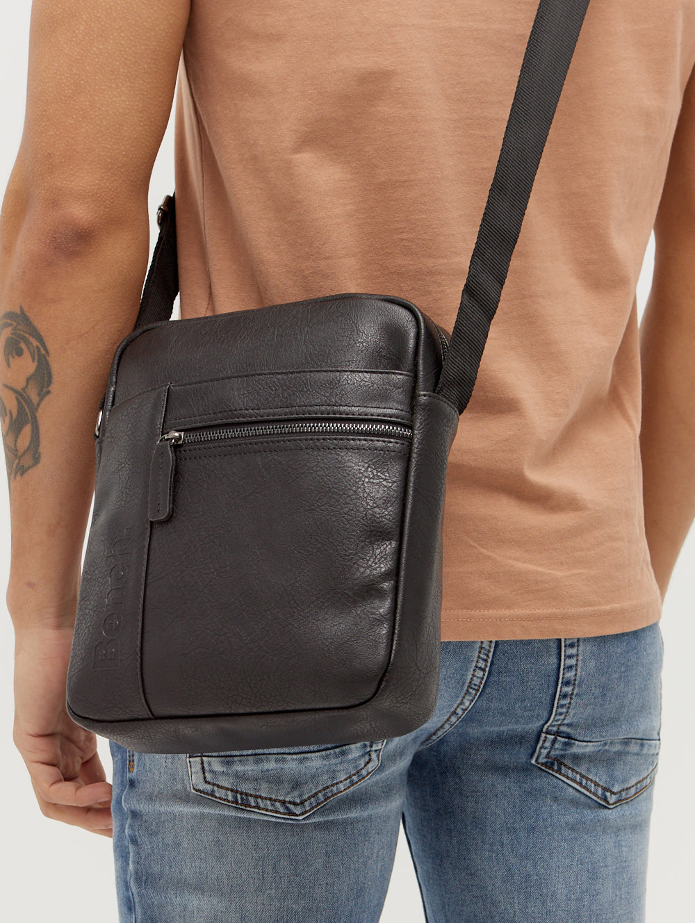 Timber Crossbody Bag for Women - Stylish & Durable Leather Shoulder Purse - Perfect for Travel, Work & Everyday Use