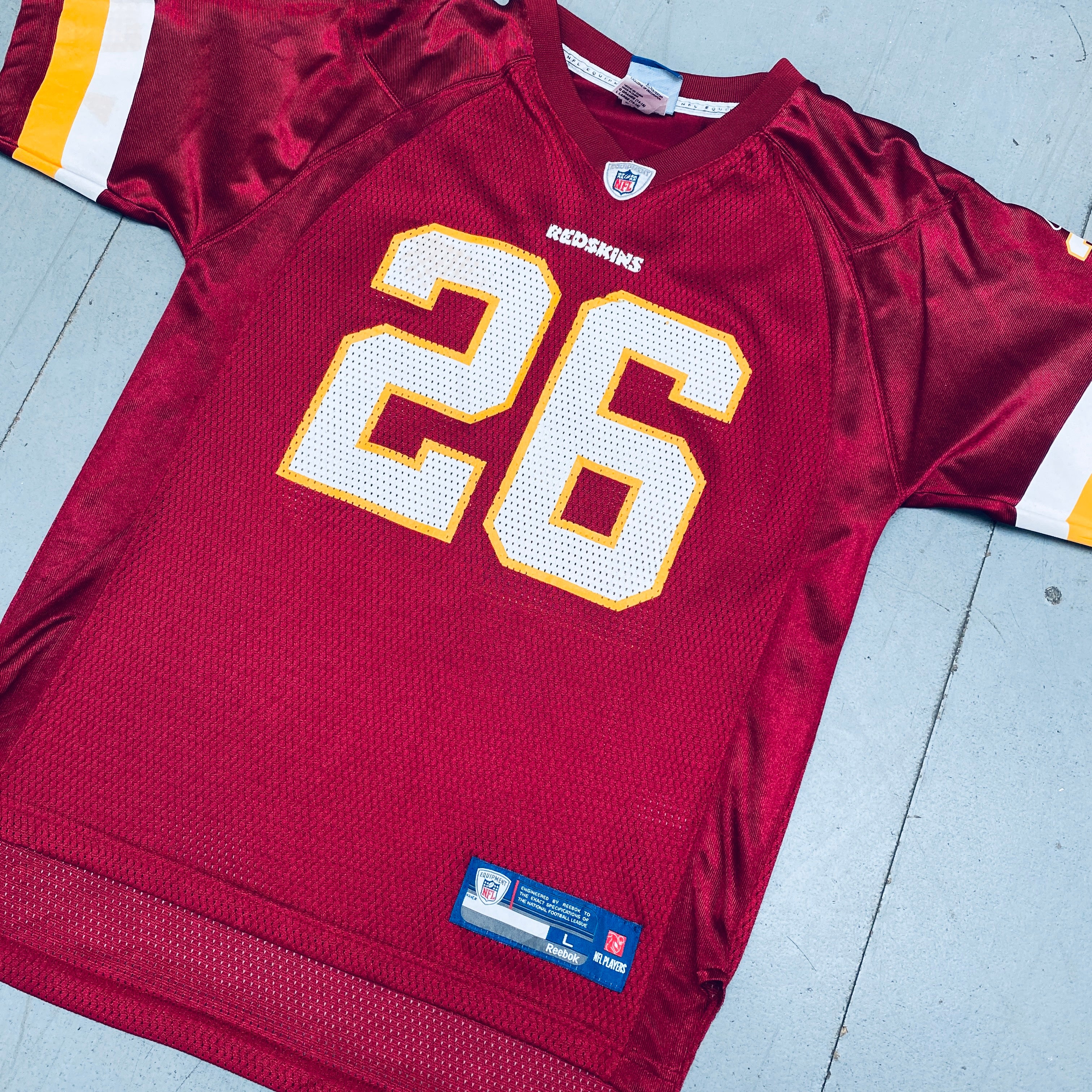 Washington Redskins Clinton Portis NFL Jersey 2008-2009 Season - Authentic Replica Football Shirt for Fans & Collectors - Perfect for Game Day, Tailgating & Sports Memorabilia Display