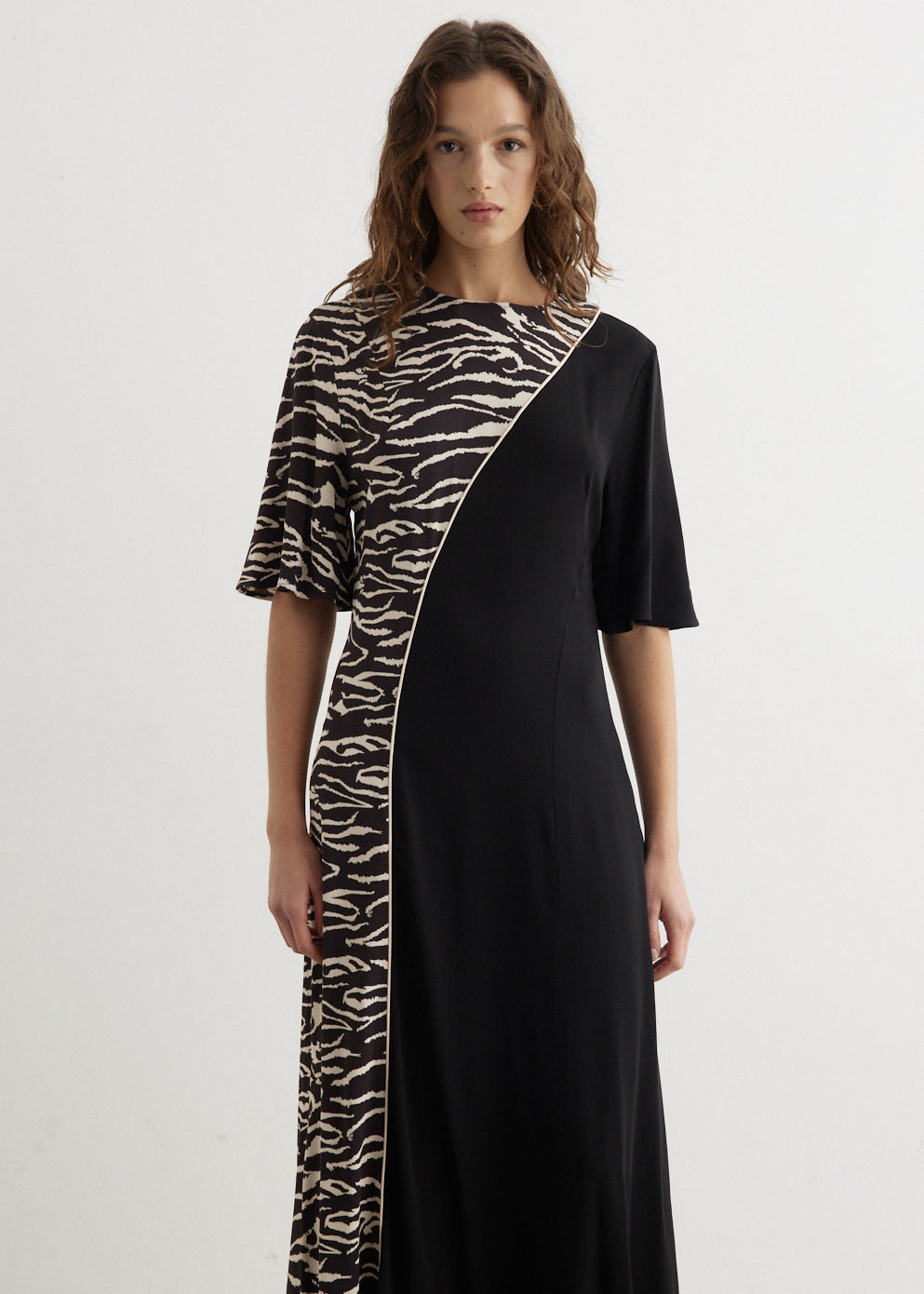 Elegant Black Dress for Women - Anabel Stylish Party & Evening Gown - Perfect for Cocktail Parties, Date Nights & Formal Events