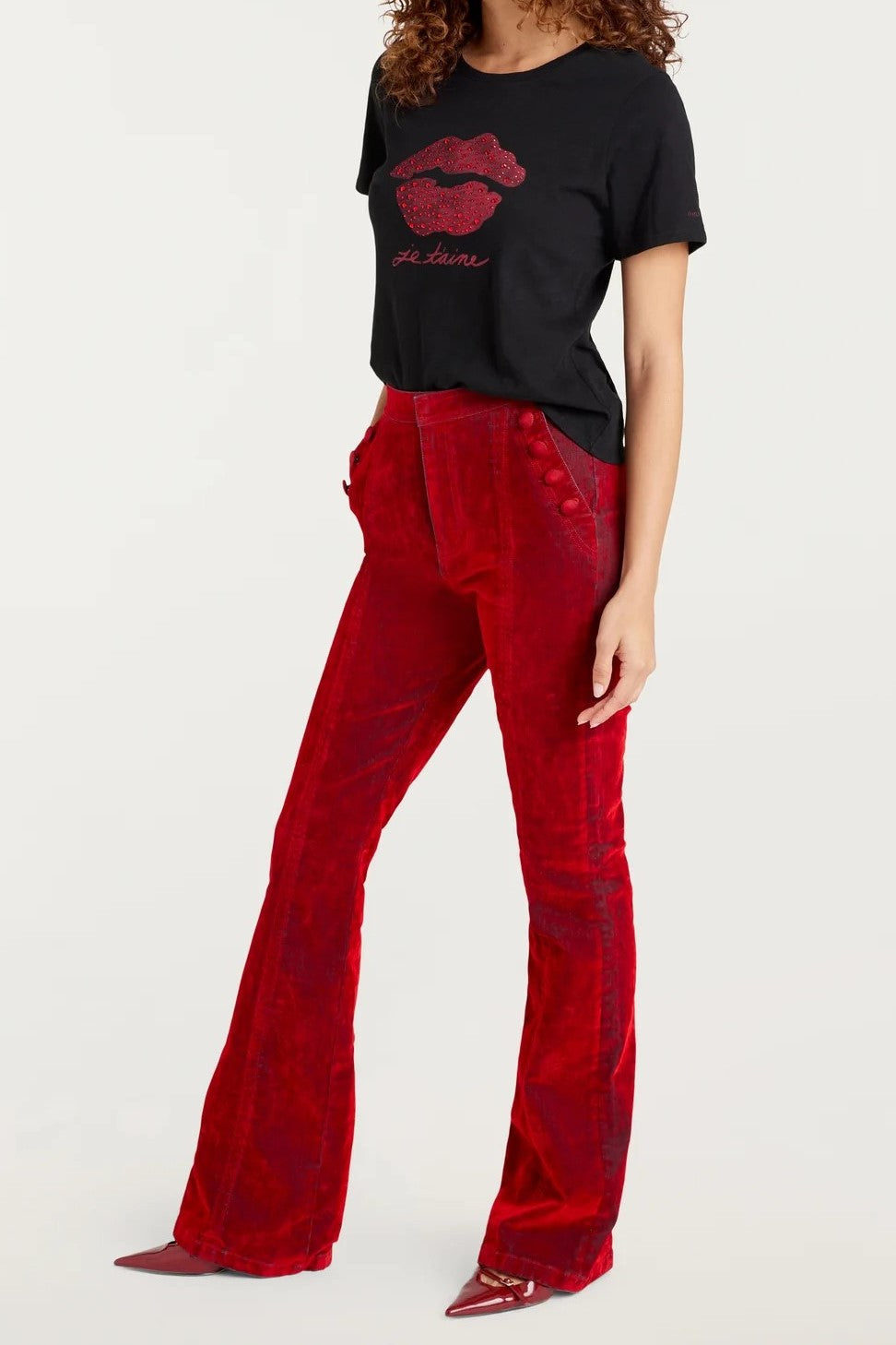 Cinq A Sept Kisses Je T'aime Shrunken Tee - Women's French Love Graphic T-Shirt for Casual Wear & Date Nights