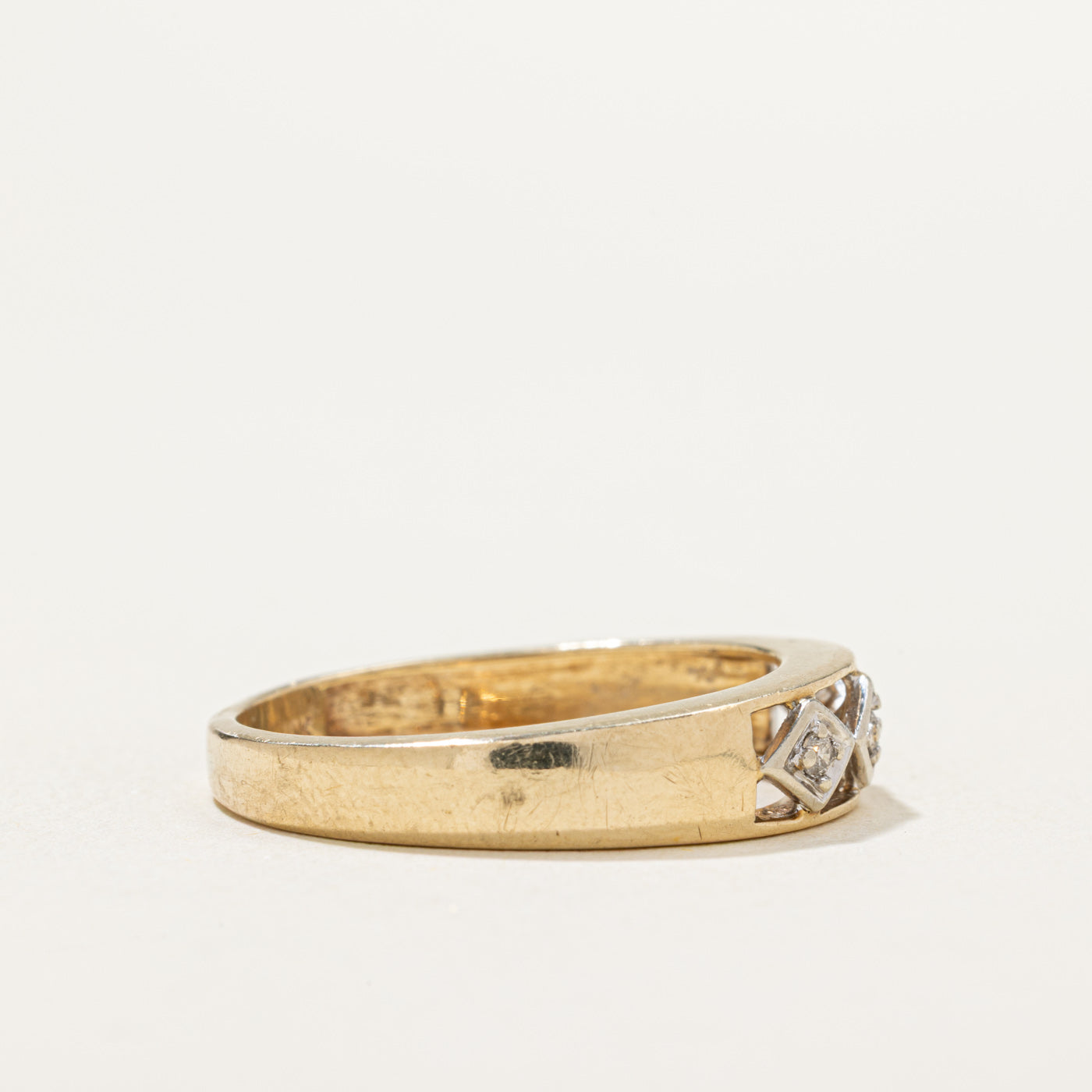10K White Gold Three Stone Diamond Rhombus Open Work Ring - 0.05ctw Total Weight - Size 10.5 - Elegant Wedding Band, Anniversary Gift for Her, Perfect for Special Occasions