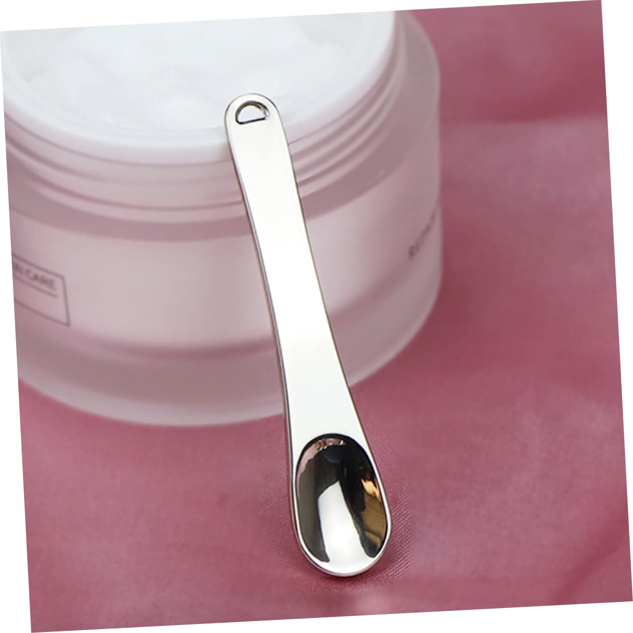 Gatuida 5-Piece Refillable Sunscreen Dispenser Set - Zinc Alloy Silver Cosmetic Spatulas for Creams & Skincare Products | Perfect for Travel, Salon Use & Daily Beauty Routine