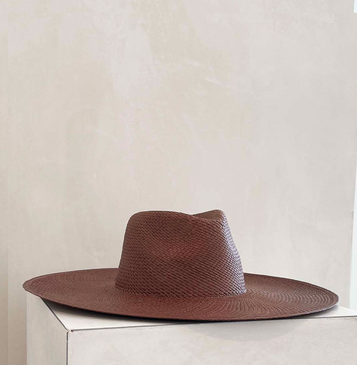 Stylish Chocolate Brown Nour Fedora Hat for Women - Perfect for Outdoor Events, Parties, and Fashion Accessories