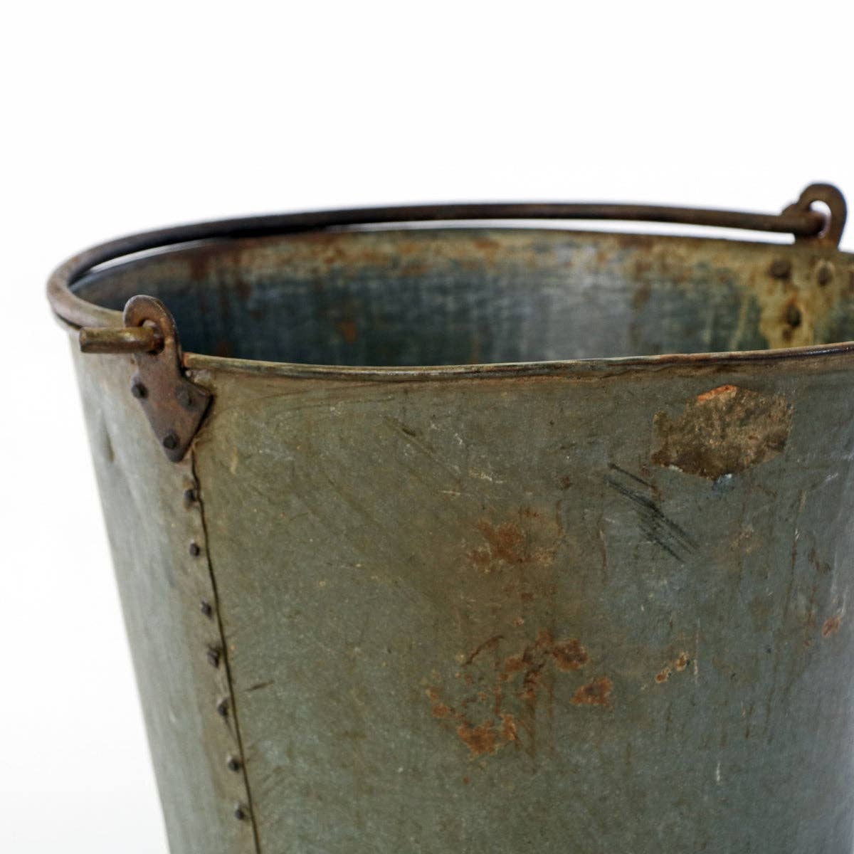 Premium Stainless Steel Dairy Bucket for Milk Collection & Storage – Ideal for Farms, Homesteads & Cheese Making – Blue Ocean Traders