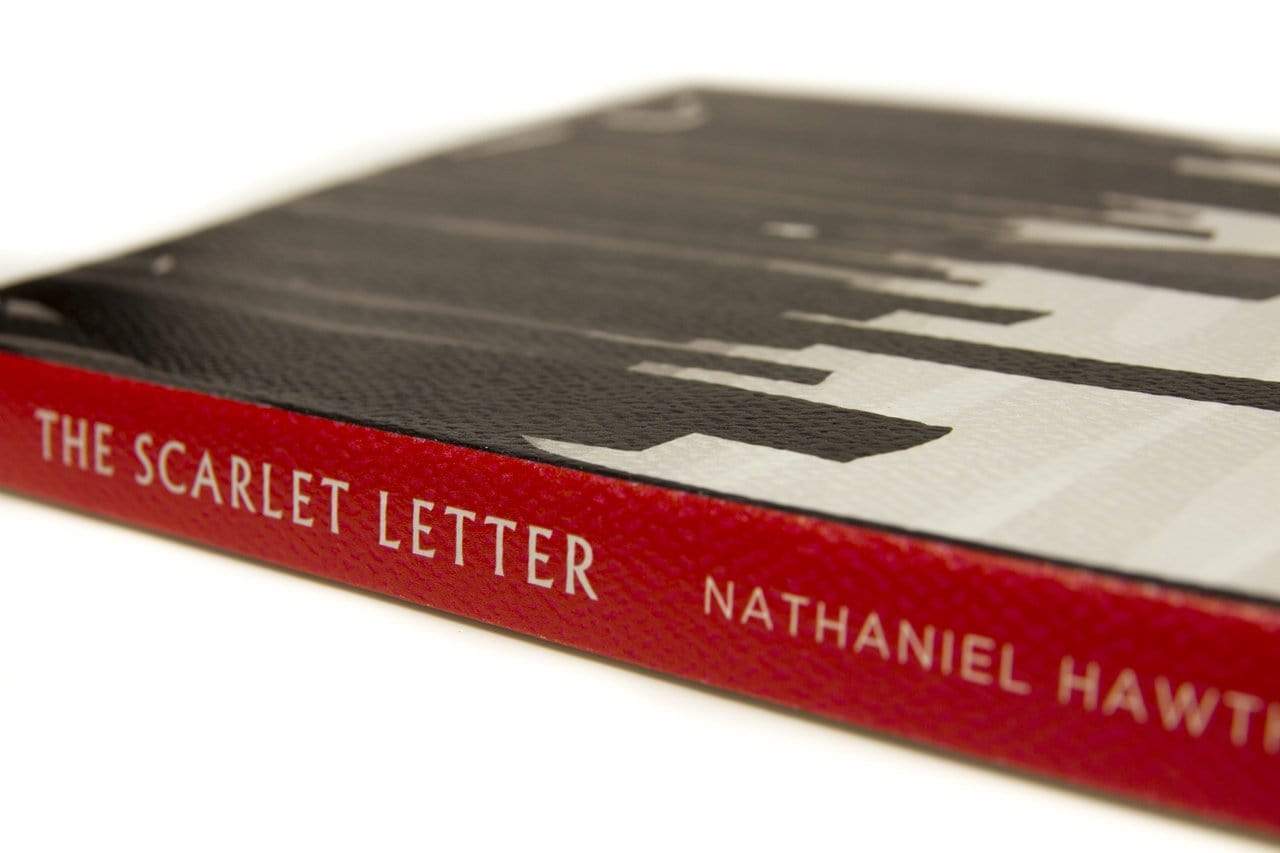 The Scarlet Letter - Worldview Edition | Classic American Literature Novel by Nathaniel Hawthorne | Perfect for Book Clubs & Literature Studies