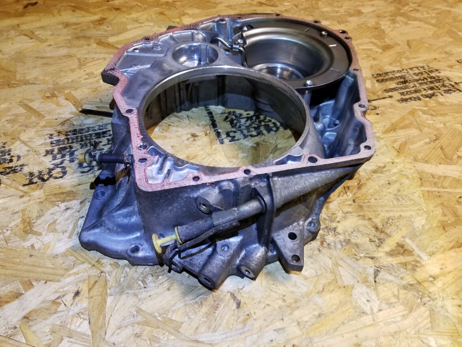 Volvo S60 Automatic Transmission Bell Housing Converter Case OEM 2005-2009 - Perfect for Transmission Repairs & Replacements