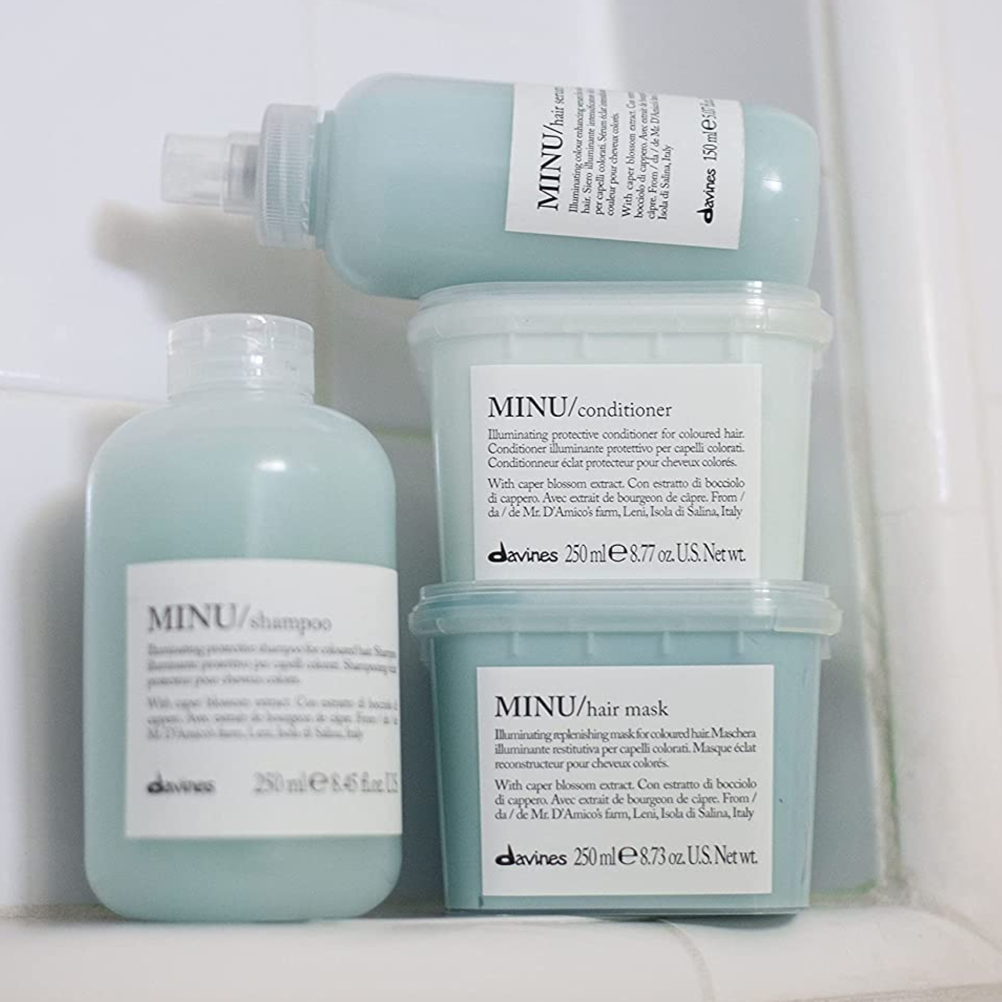 Davines Minu Hair Serum - Hydrating & Smoothing Leave-In Treatment for Frizz Control & Shine | Perfect for Daily Use, Styling & Heat Protection
