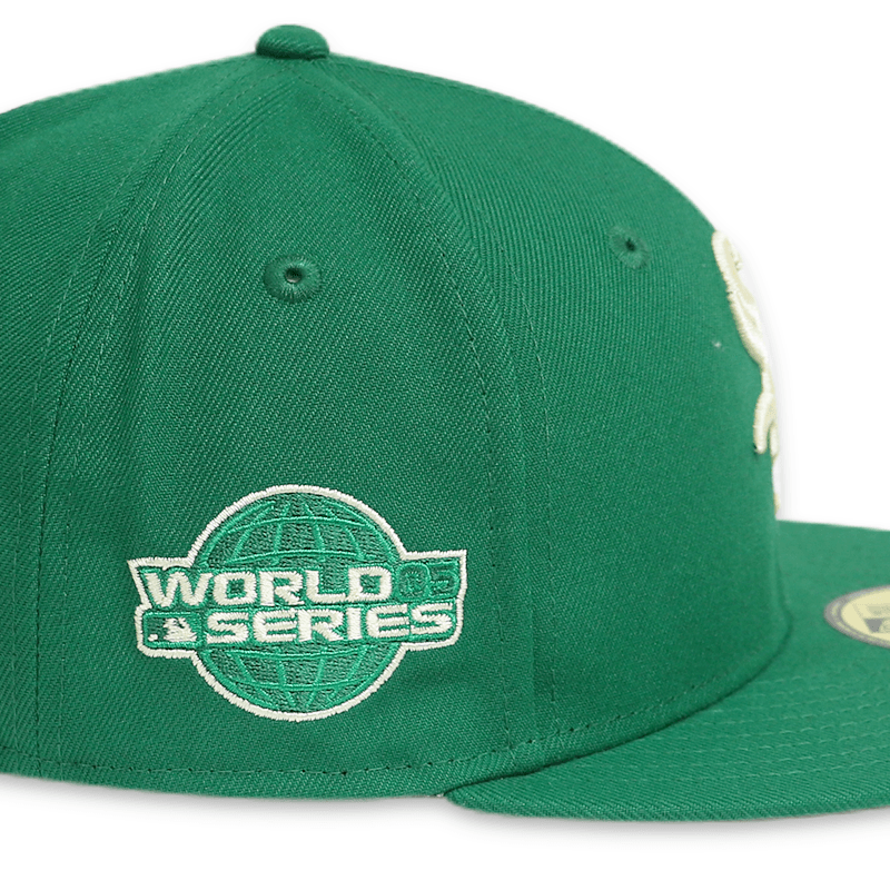 Chicago White Sox 2005 World Series Champions State Fruit Green 59FIFTY Fitted Hat for Men - Perfect for Baseball Games, Sports Events & Streetwear Fashion