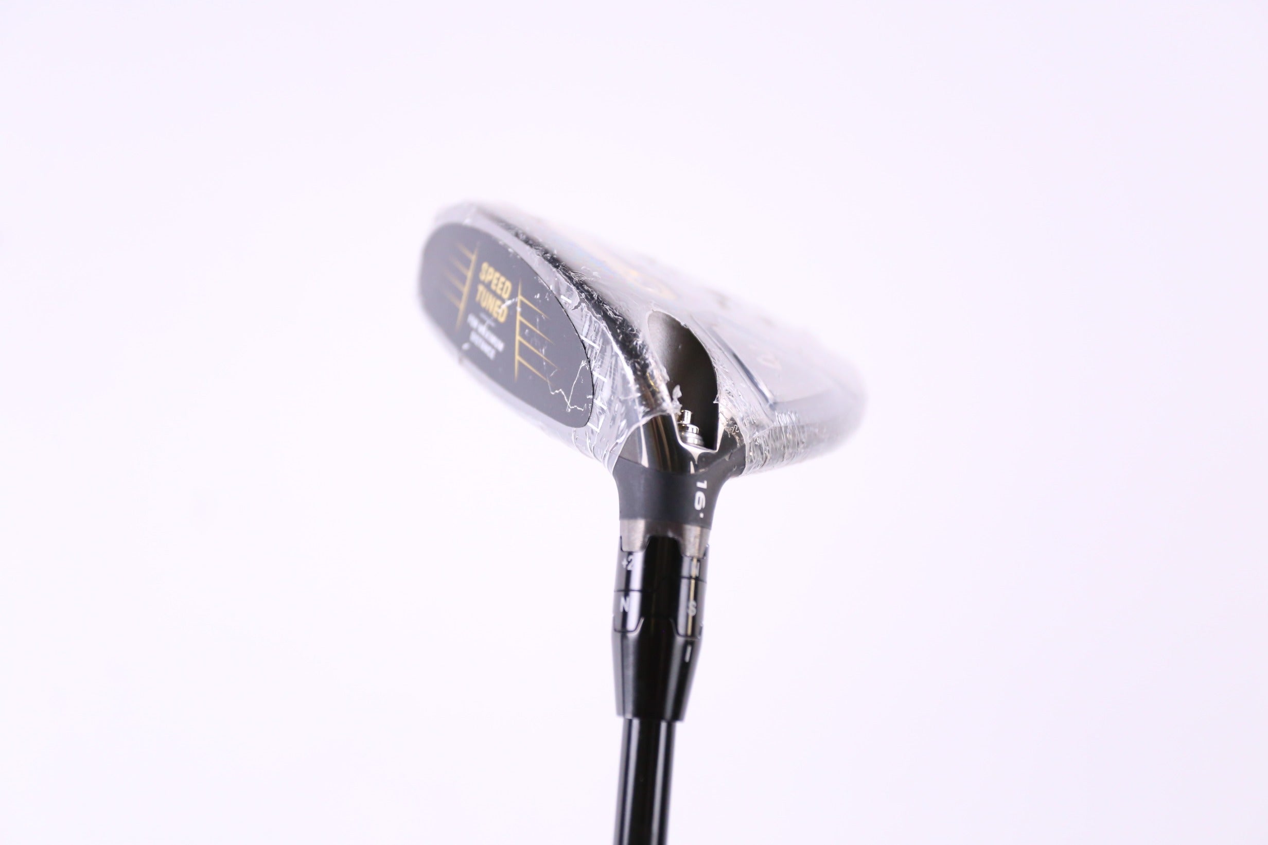 Used Callaway Rogue ST MAX D 3 Wood Left Handed 16° Regular Flex Golf Club - Perfect for Left-Handed Golfers Seeking Distance & Forgiveness on Fairways