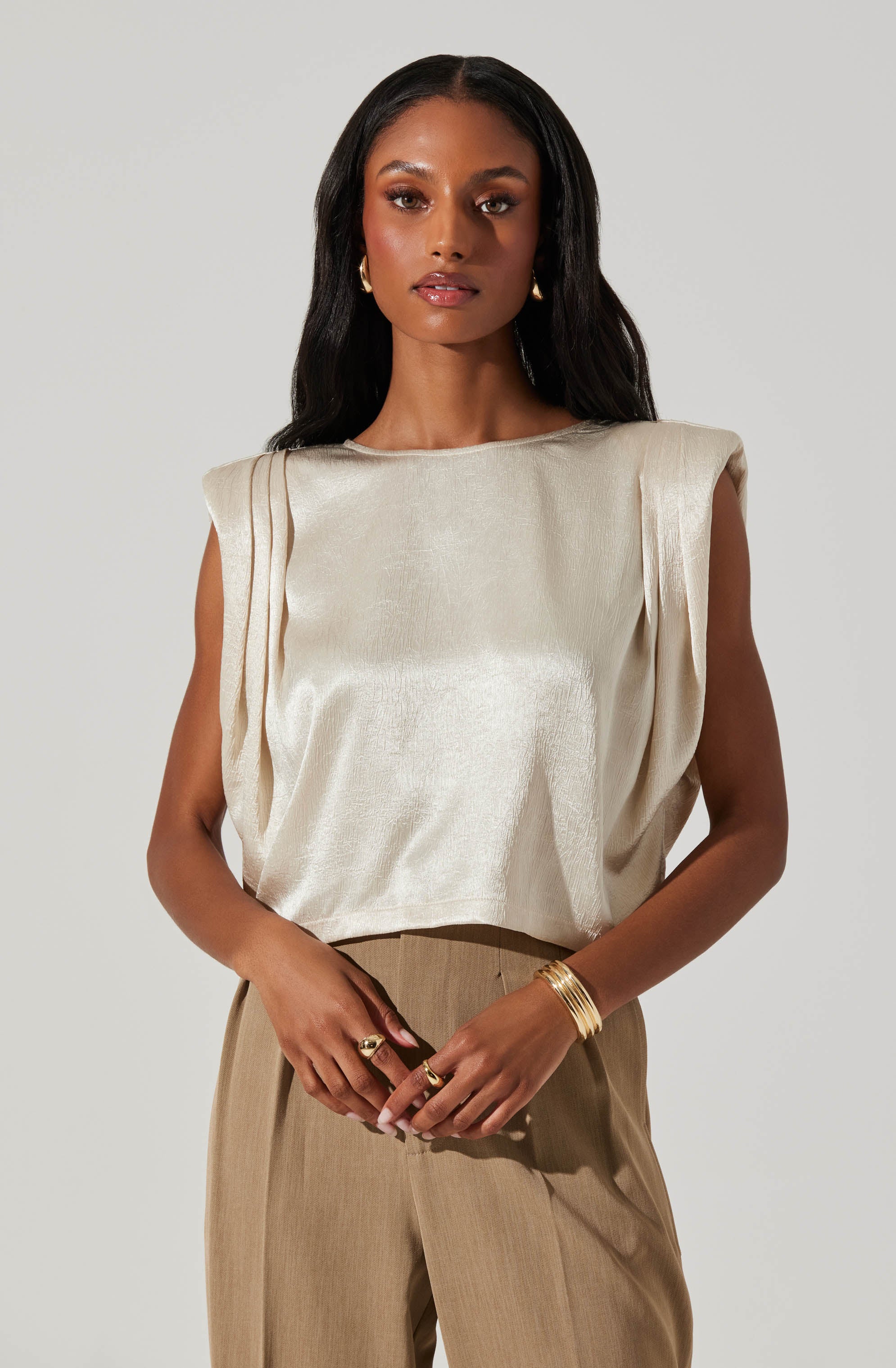 Isola Boxy Shoulder Pad Top for Women - Trendy Oversized Blouse with Structured Shoulders | Perfect for Office Wear, Casual Outfits & Night Out