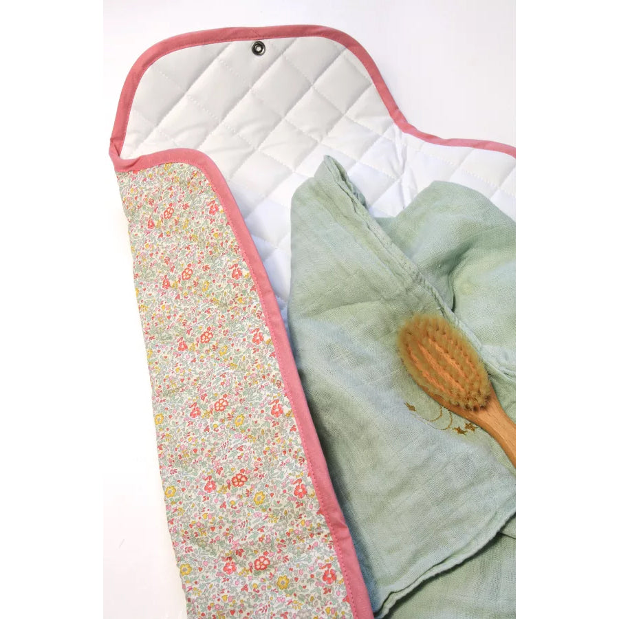 Barnabe aime le café Baby Changing Mat Paloma 67 x 42 cm - Waterproof & Portable Diaper Pad for Nursery, Travel & On-the-Go Parenting