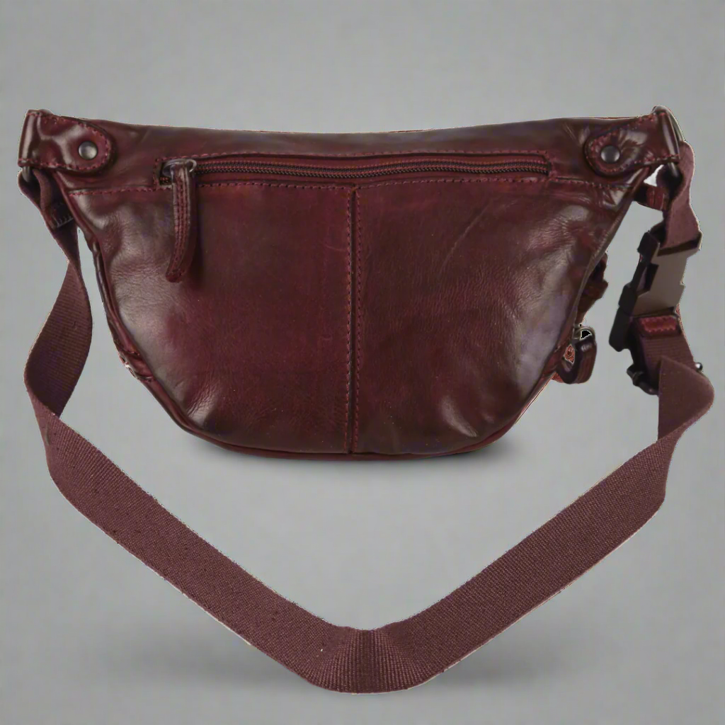MET Front Zip Leather Belt Bag for Men & Women - Stylish Waist Pack Fanny Pack for Travel, Hiking, Running & Outdoor Activities