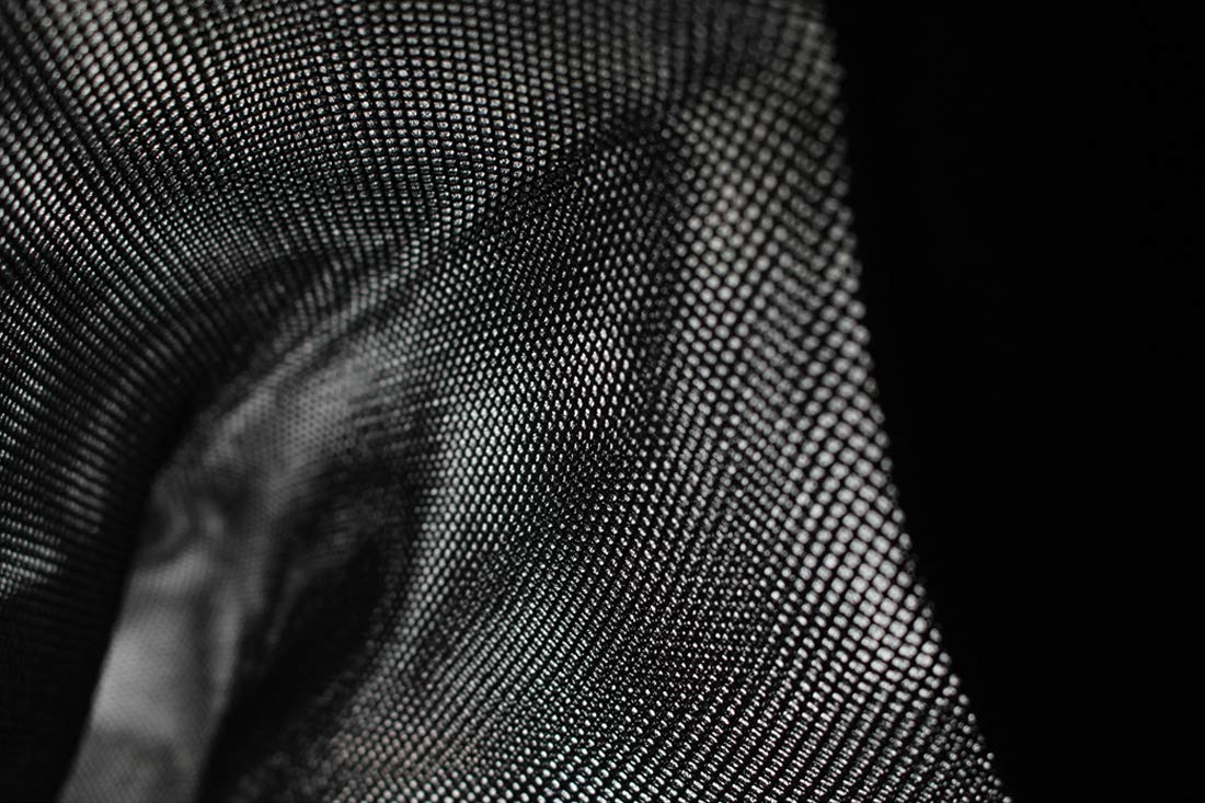 Nike Women's Bonded Mesh Sweatshirt - Black | Lightweight Pullover Hoodie for Running, Yoga & Casual Wear