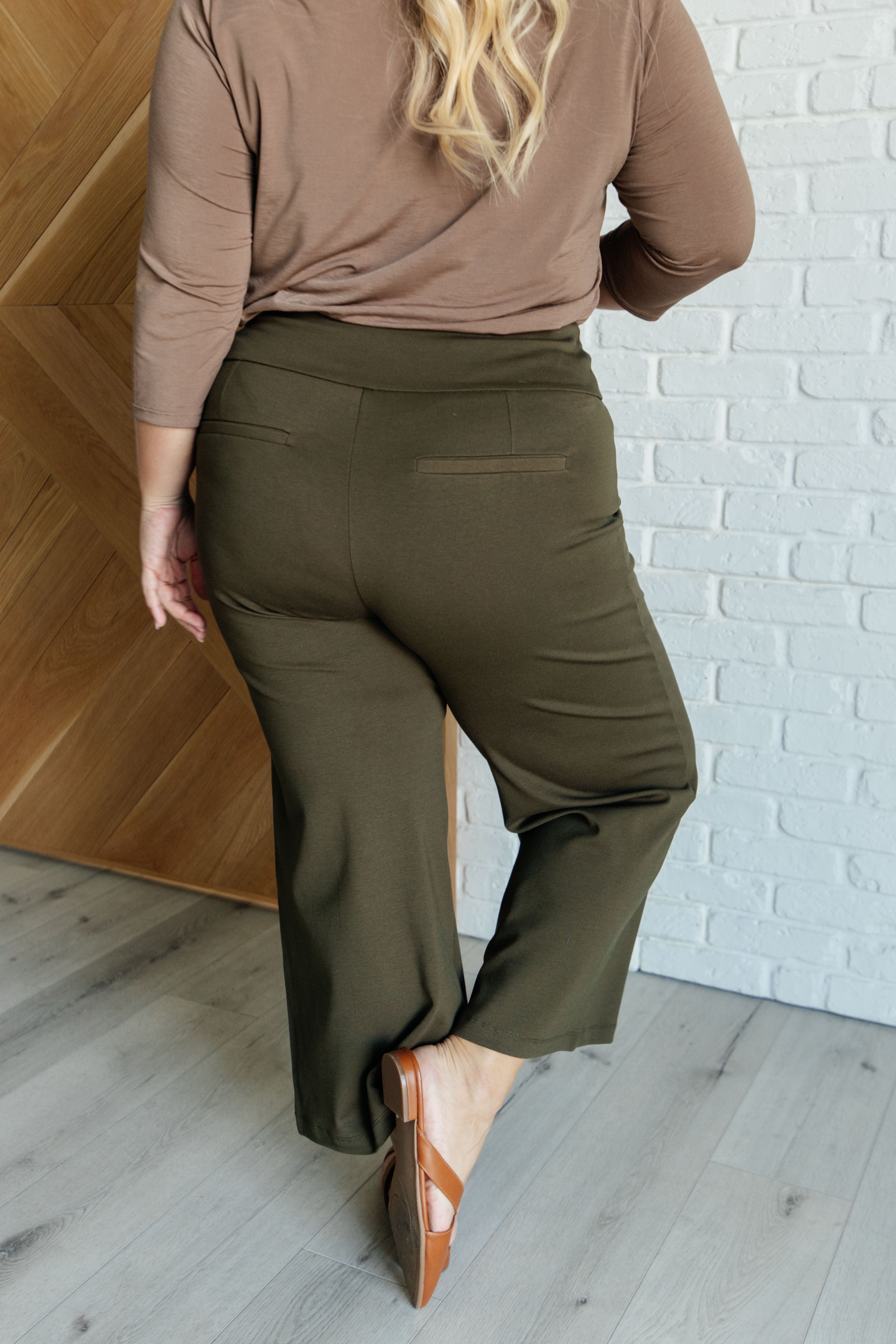 Stylish Olive Green Magic Wide Leg Crop Pants for Women - Comfortable High Waist Palazzo Trousers for Casual Wear, Office & Summer Outfits