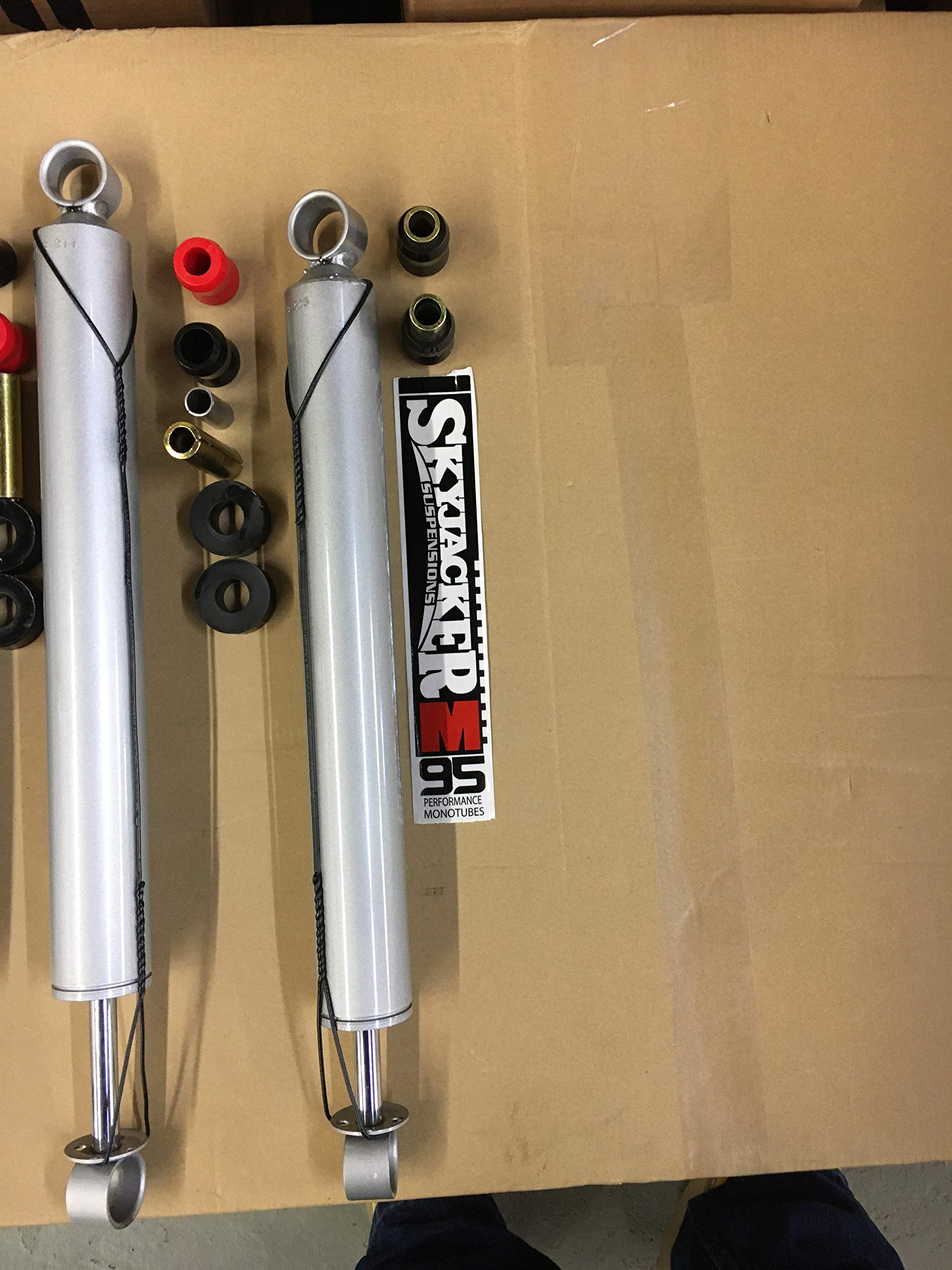Skyjacker Front & Rear Replacement Component Box - Heavy Duty Suspension Parts for Off-Road Trucks & Jeeps - Perfect for Trail Riding, Rock Crawling & 4x4 Adventures