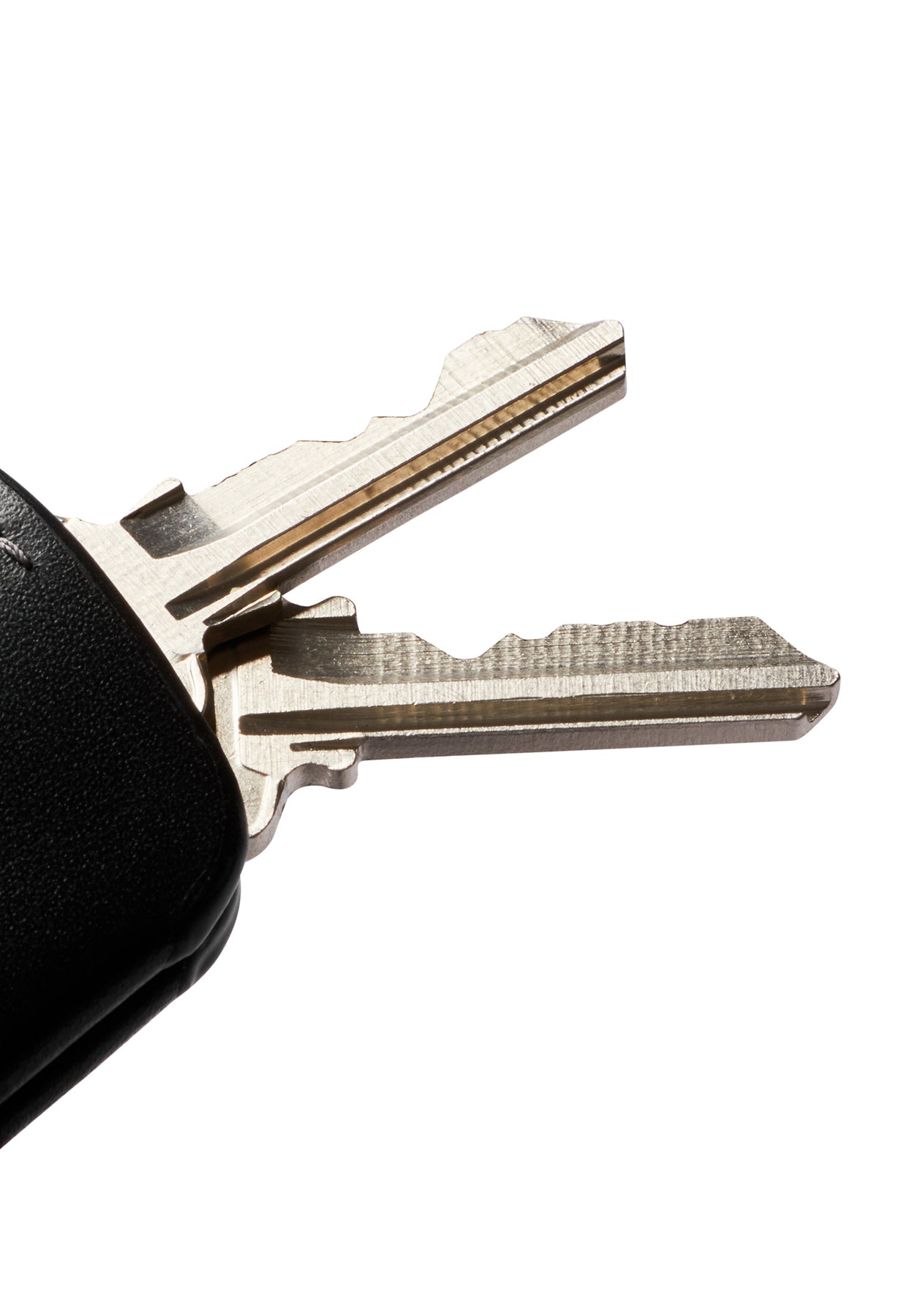 Bellroy Key Cover Plus Third Edition - Premium Leather Key Organizer for Keys, Cards & Cash | Slim & Durable RFID Protection | Perfect for Travel, Work & Everyday Carry (EDC)