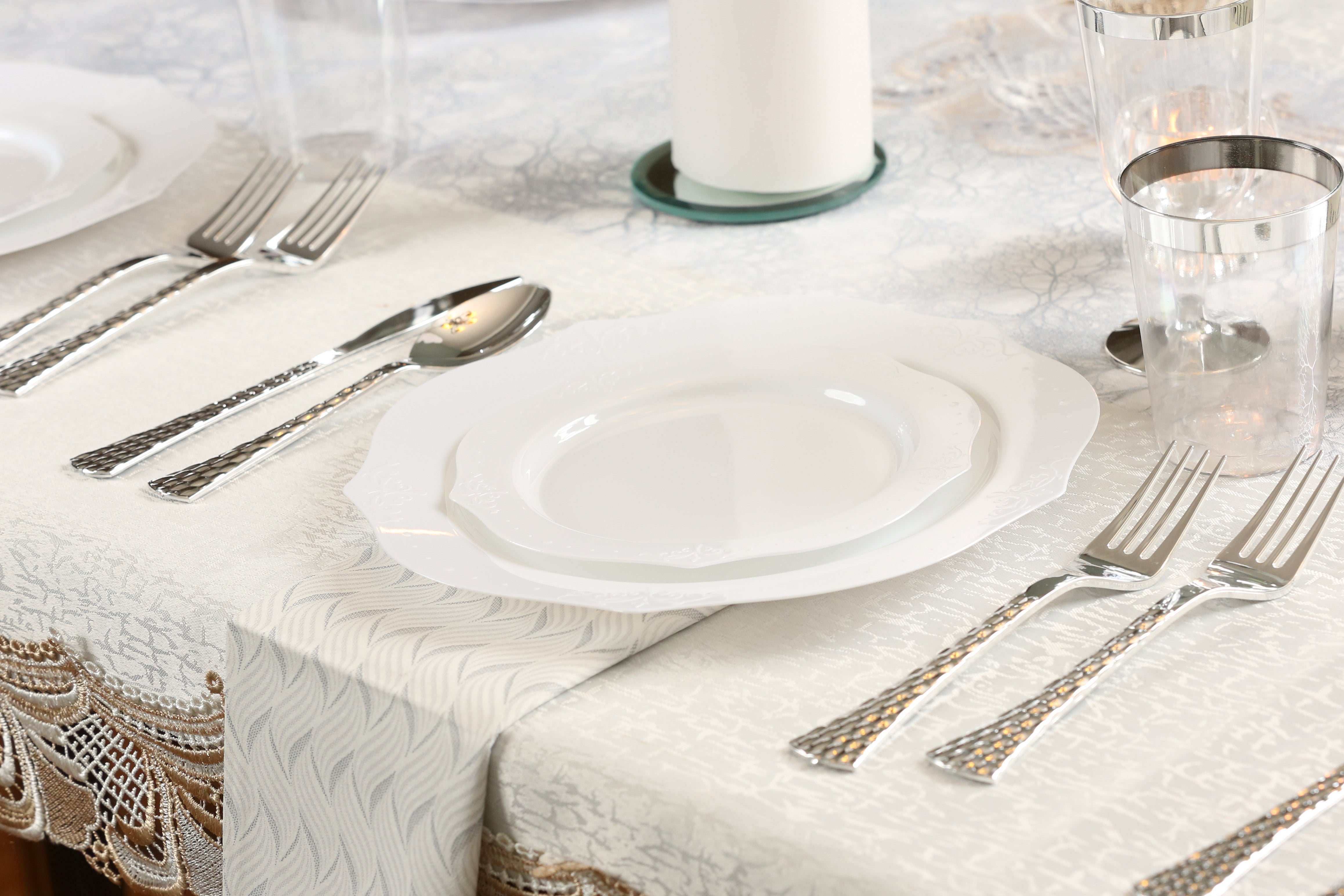 40-Piece White Round Plastic Dinnerware Set - 20 Servings, Disposable Plates, Bowls & Cutlery Combo for Parties, Picnics, BBQs & Outdoor Events